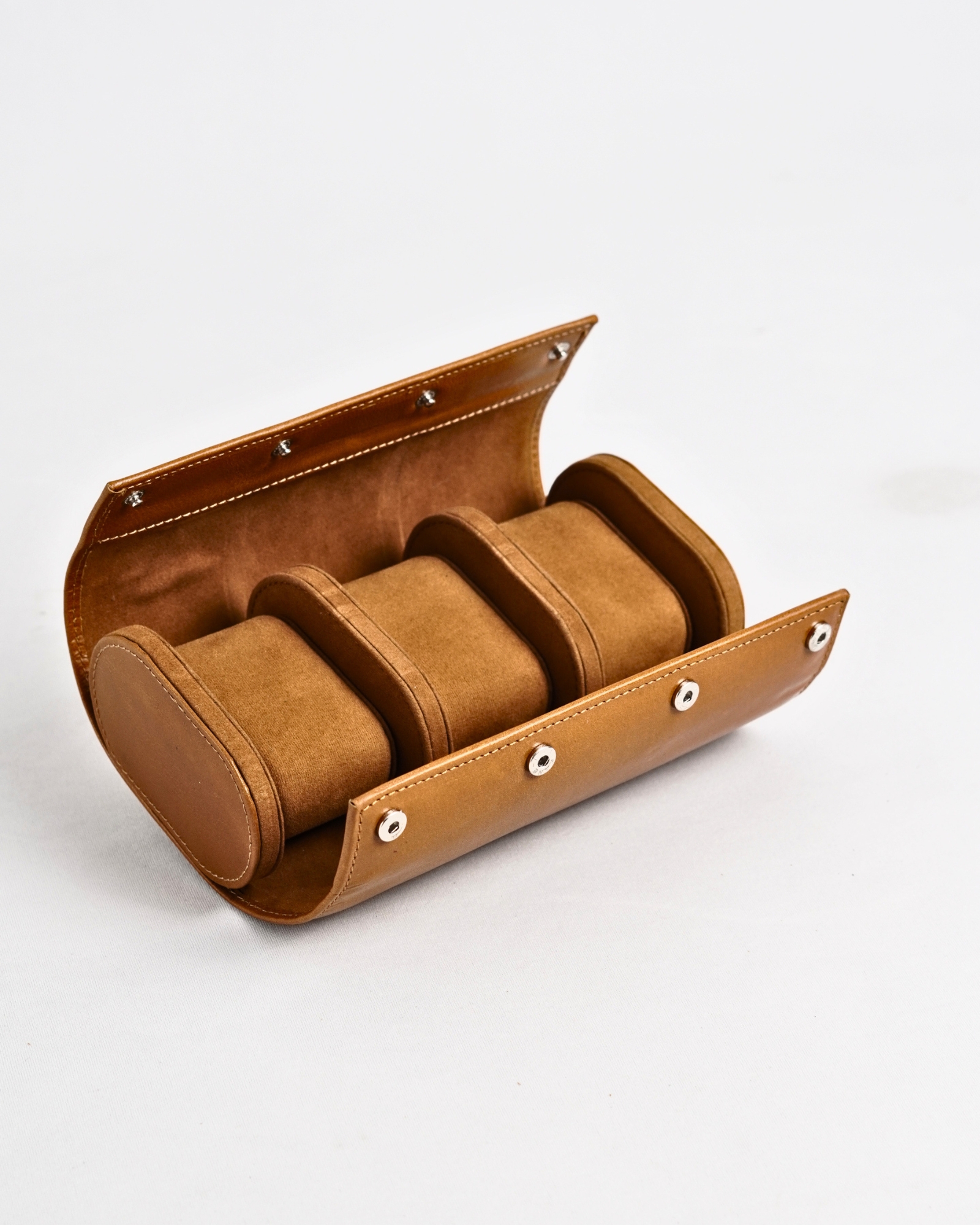 Bulgaria – Hand Crafted Original Leather Watch Box (3 Slots, Rich Tan) - Image 5