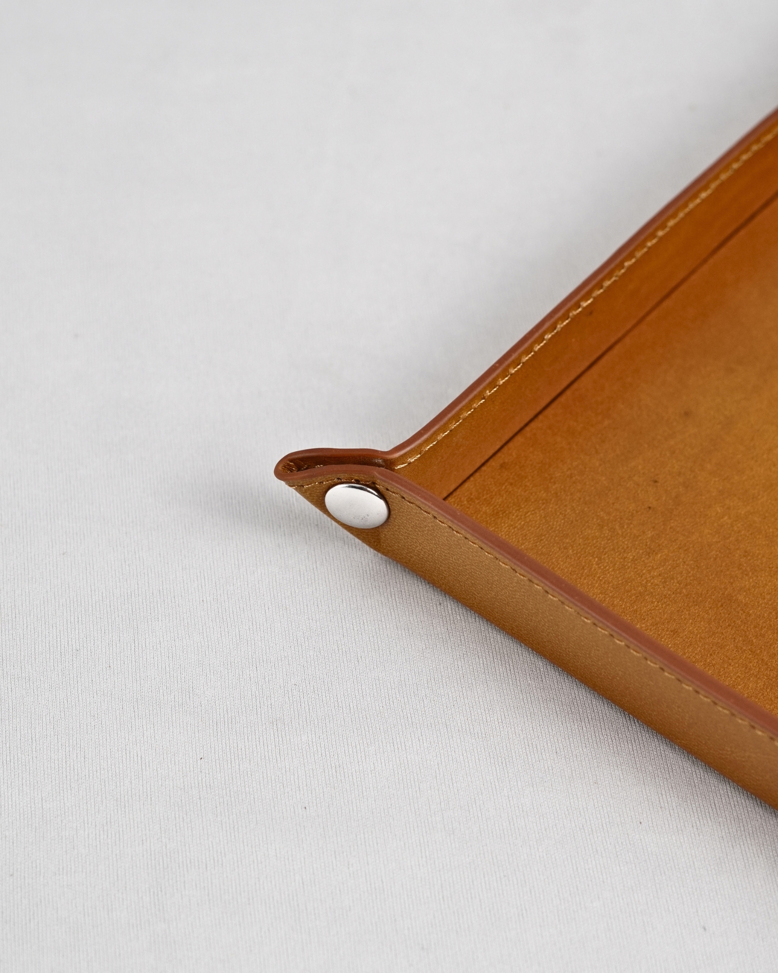 Sweden  - Hand Crafted Original Leather Valet Tray (Rich Tan) - Image 3