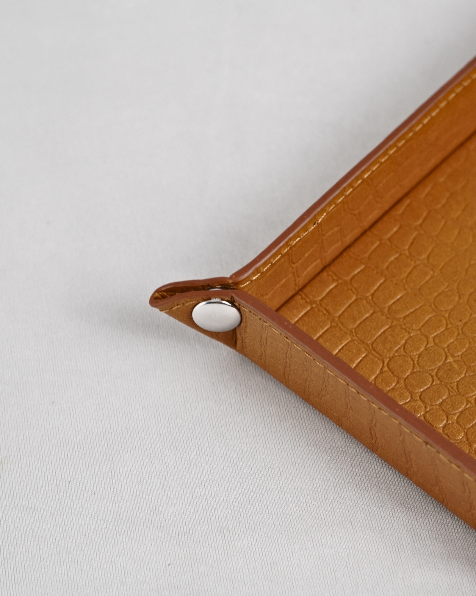 Sweden - Hand Crafted Original Leather Valet Tray (Croco Tan) - Image 4