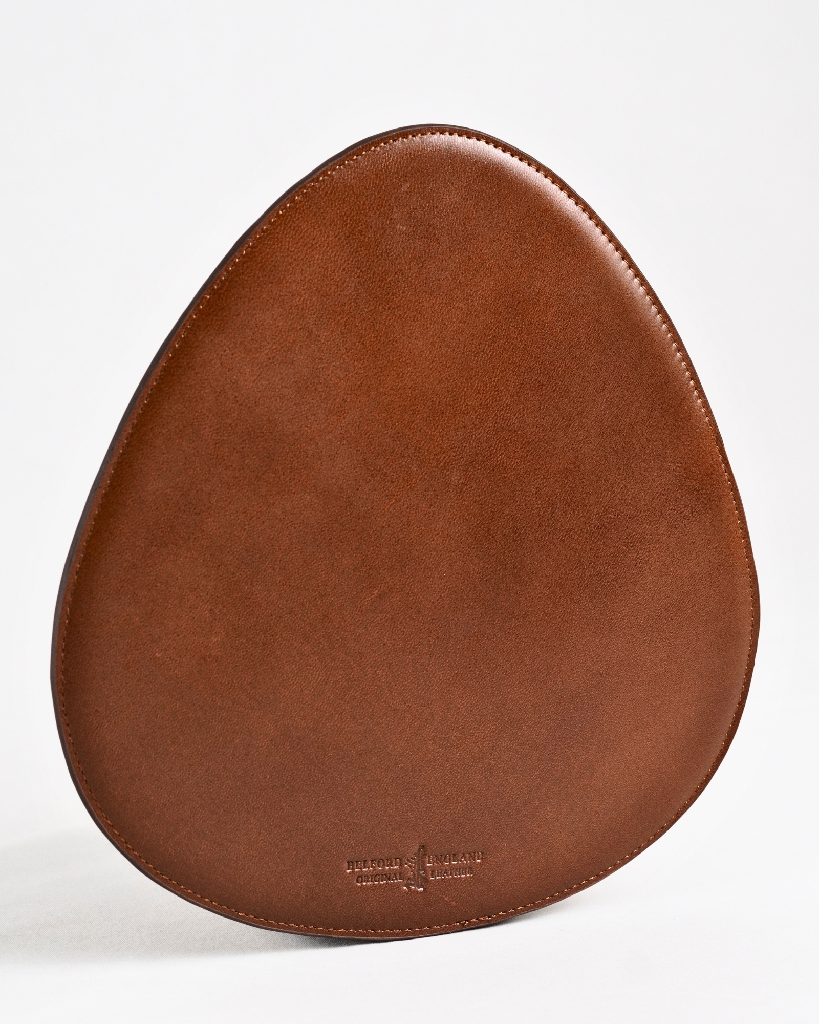 Vantage – Hand Crafted Original Leather Mouse Pad (Rich Brown) - Image 2