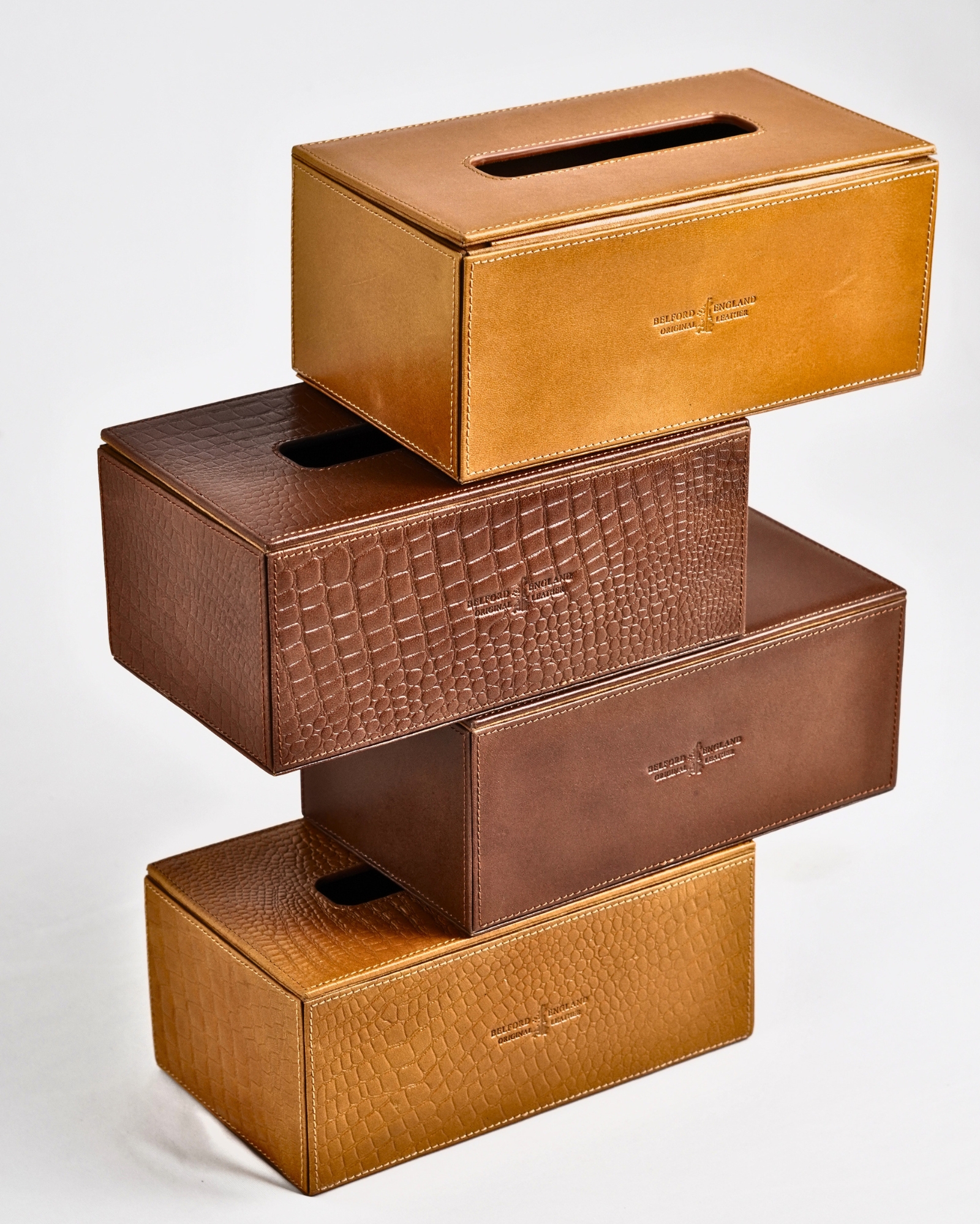 Hongkong Series  - Hand Crafted Original Leather Tissue Box (Rich Brown) - Image 6