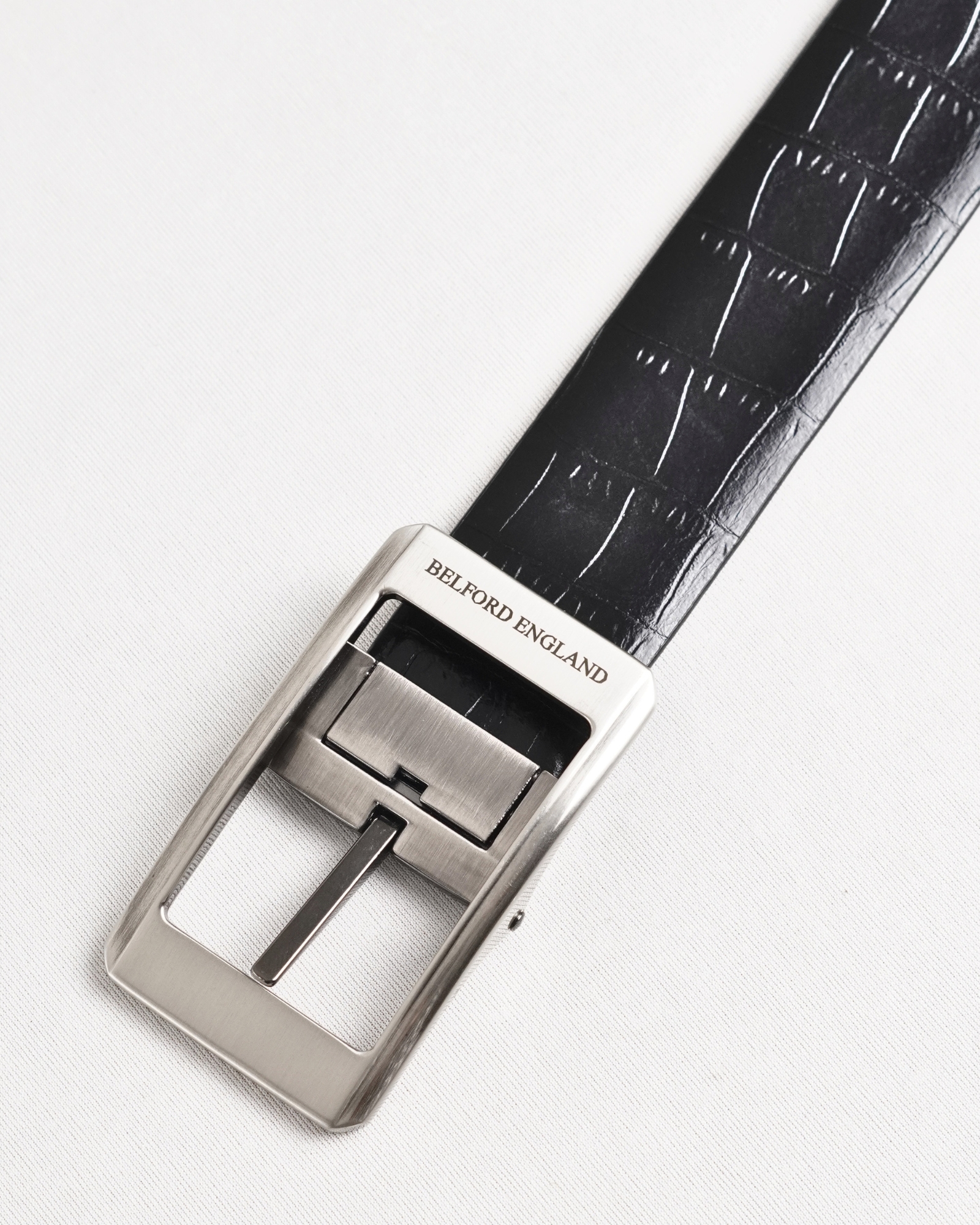 Georgia - Men's Original Leather Belt Reversible (Croco Black & Tan) - 28-44 - Image 10