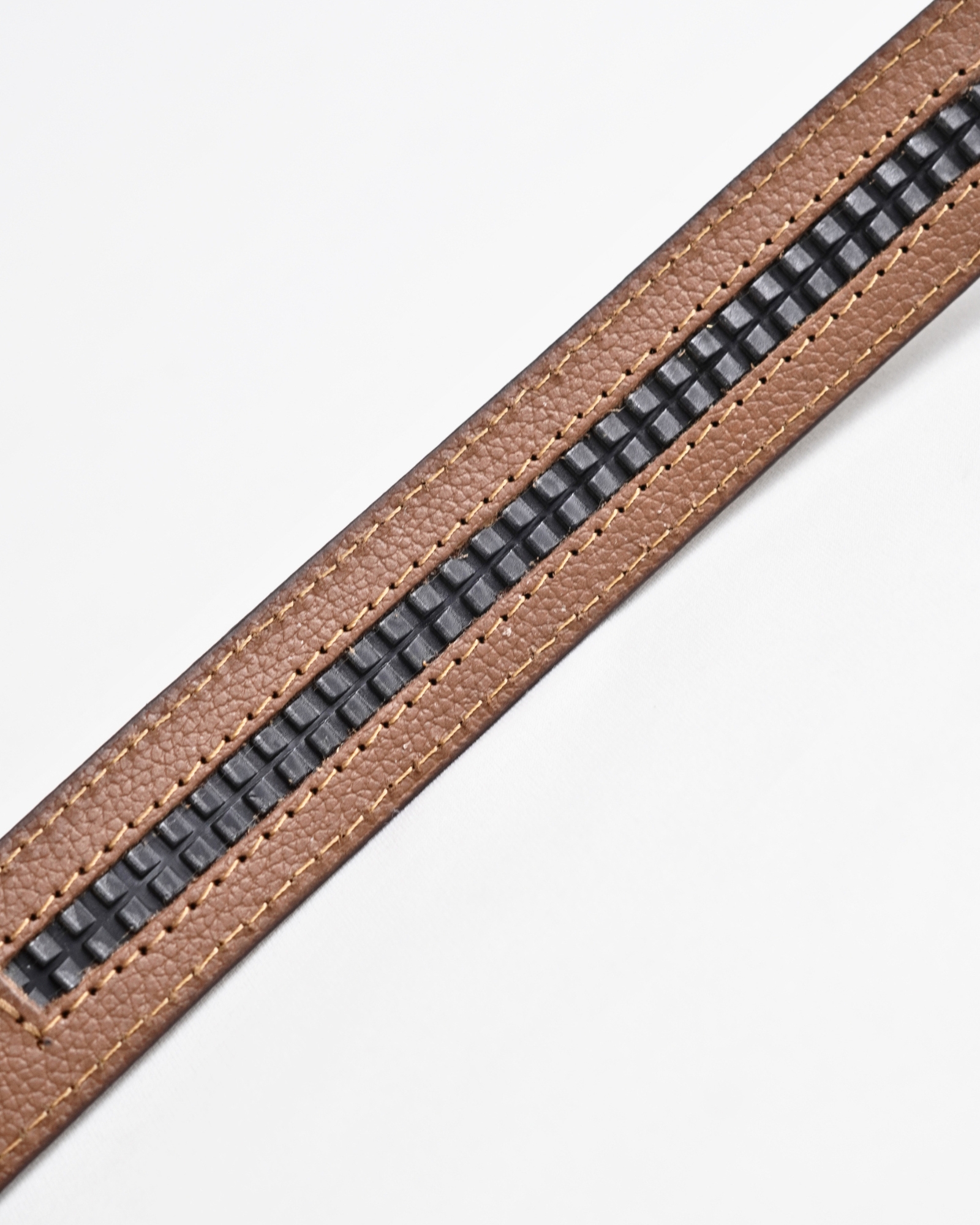 Enfield  Men's Original Leather Belt  (Croco Tan) - Image 5