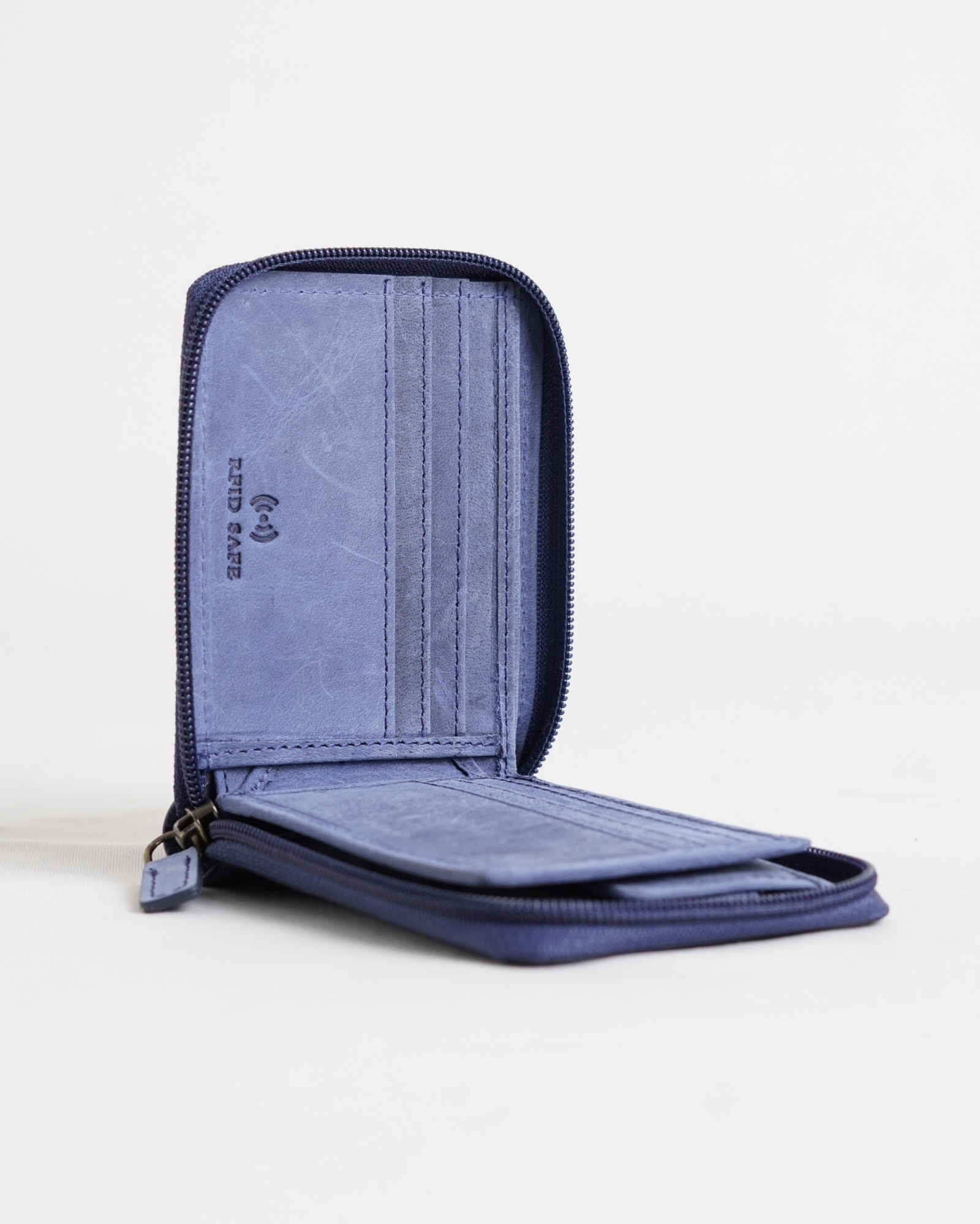 Tokyo (Sports Bike) Men’s Original Leather Wallet - Rugged Blue - Image 6