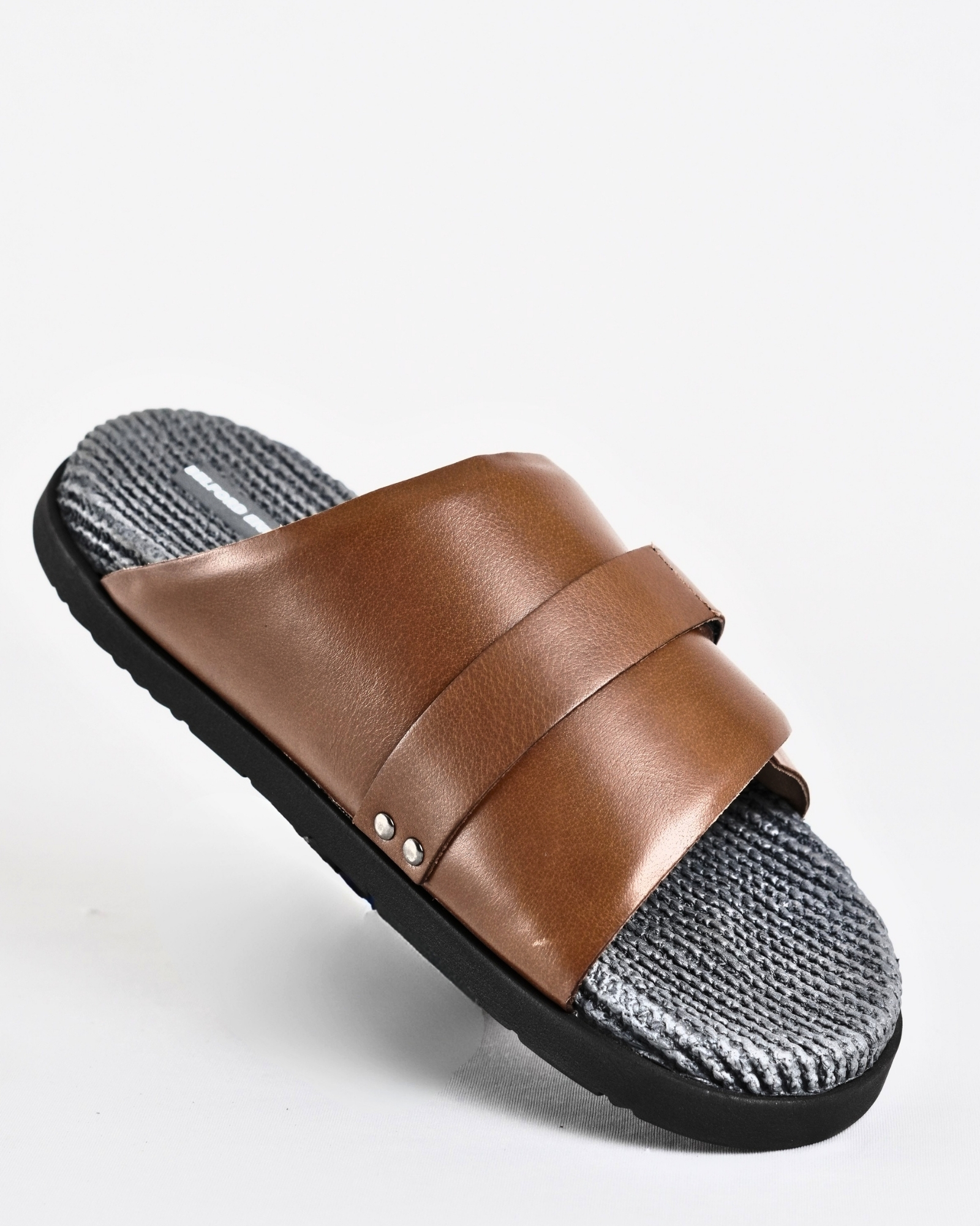 German Men’s Original Leather Slipper - Weightless Sole - 6 - Image 4