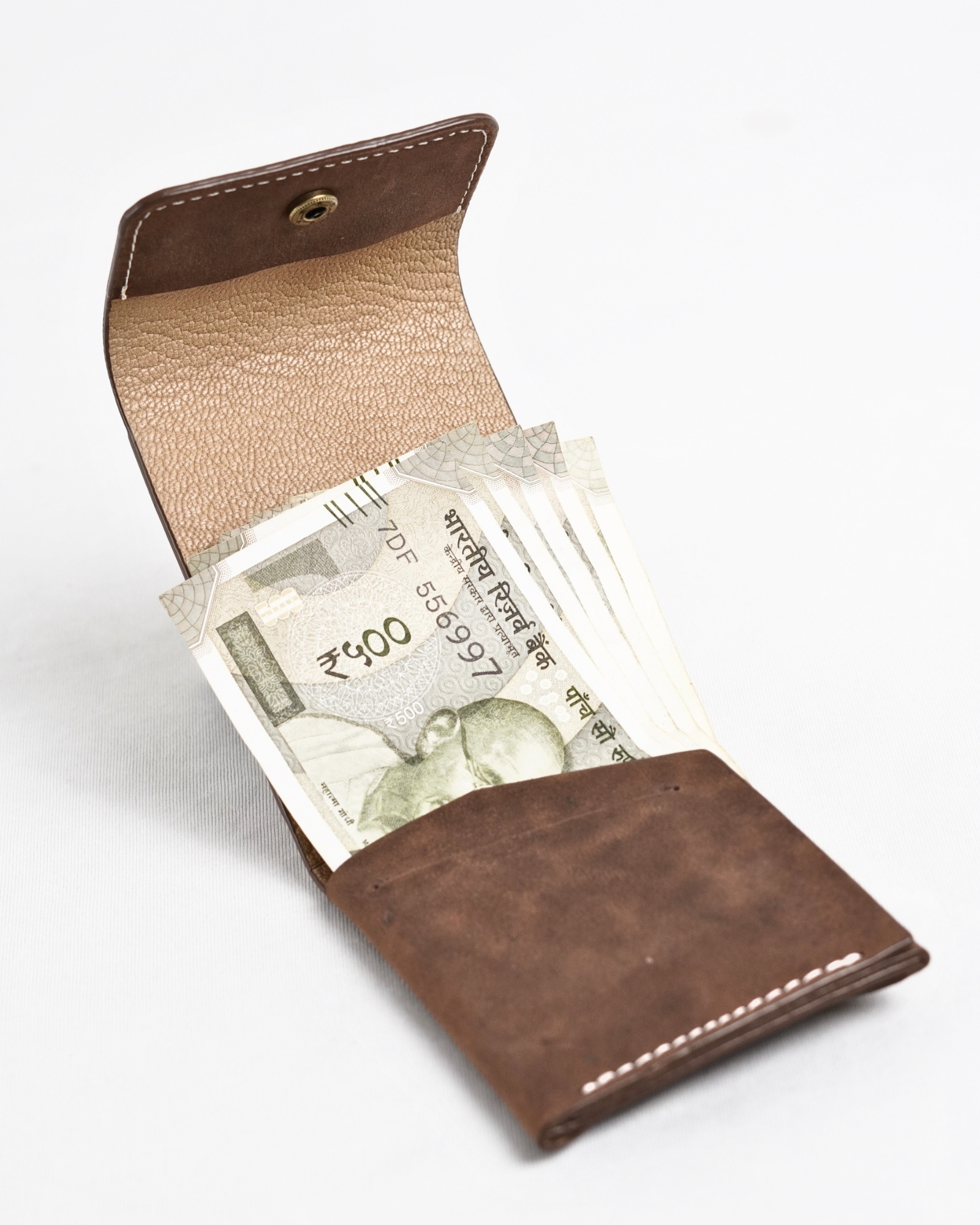 Milton - Men’s Original Leather Minimalist Wallet (Rugged Brown) - Image 3