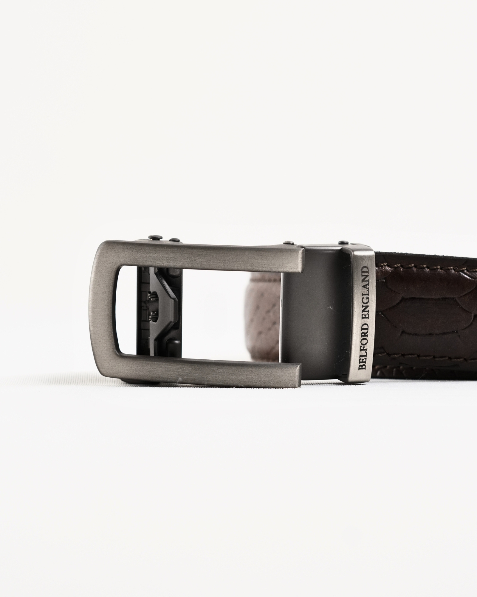 Oxford Men's Original Leather Belt  (Python Black)  28-44 - Image 4