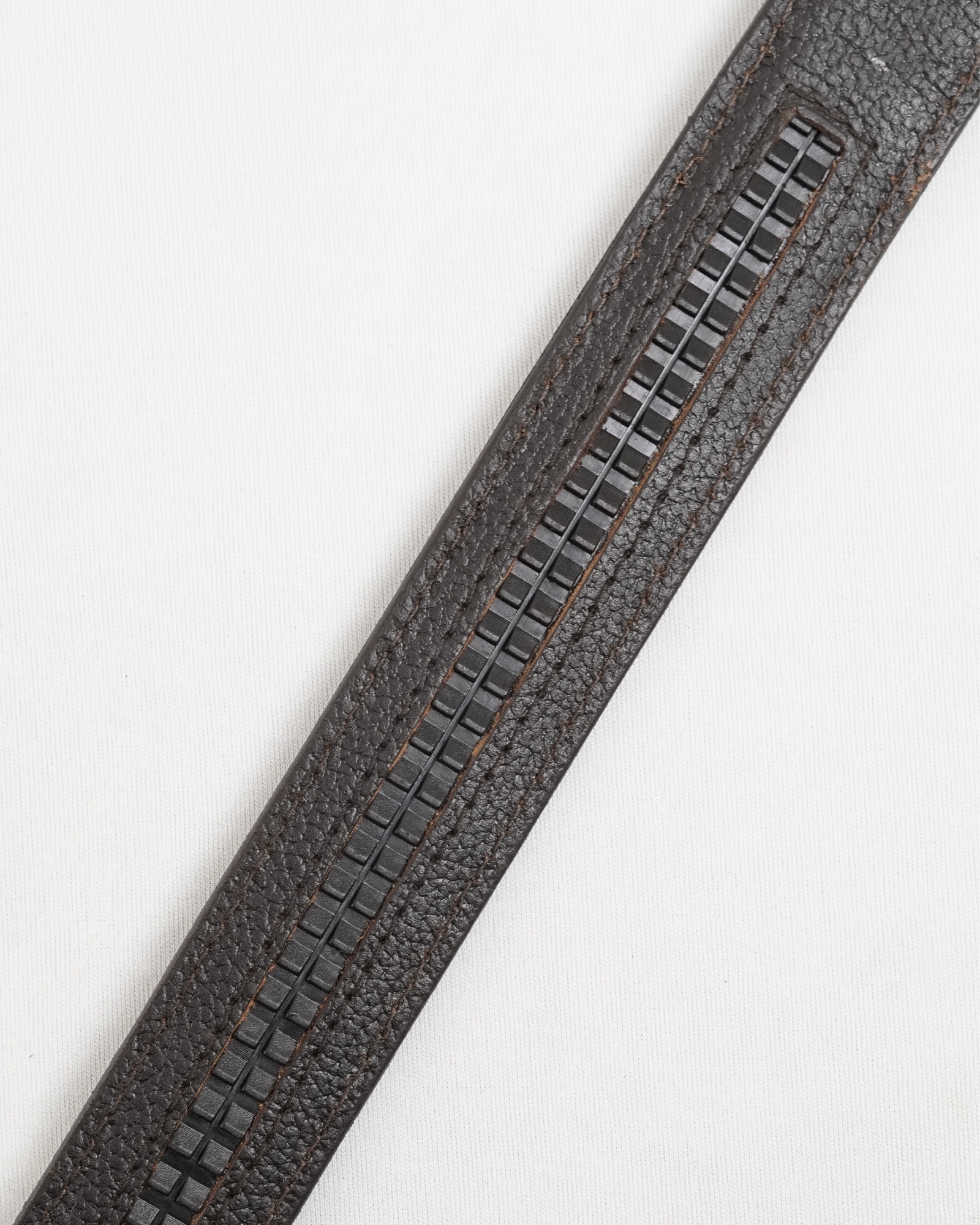 Oxford Men's Original Leather Belt  (Python Brown)  28-44 - Image 7