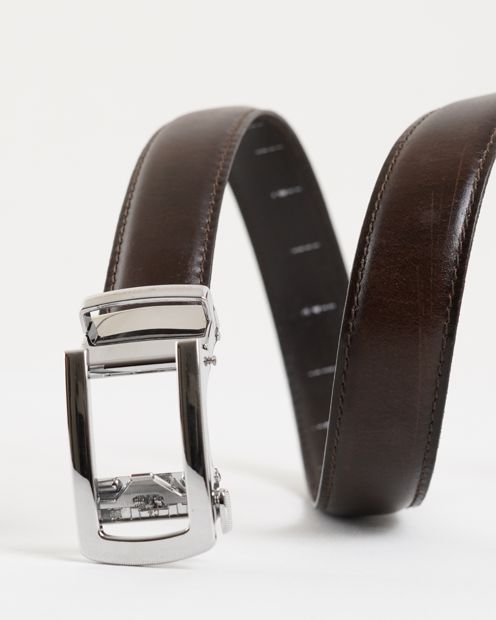 Oxford Men's Original Leather Belt  (Brown & Tan Blend) - 28-44 - Image 3