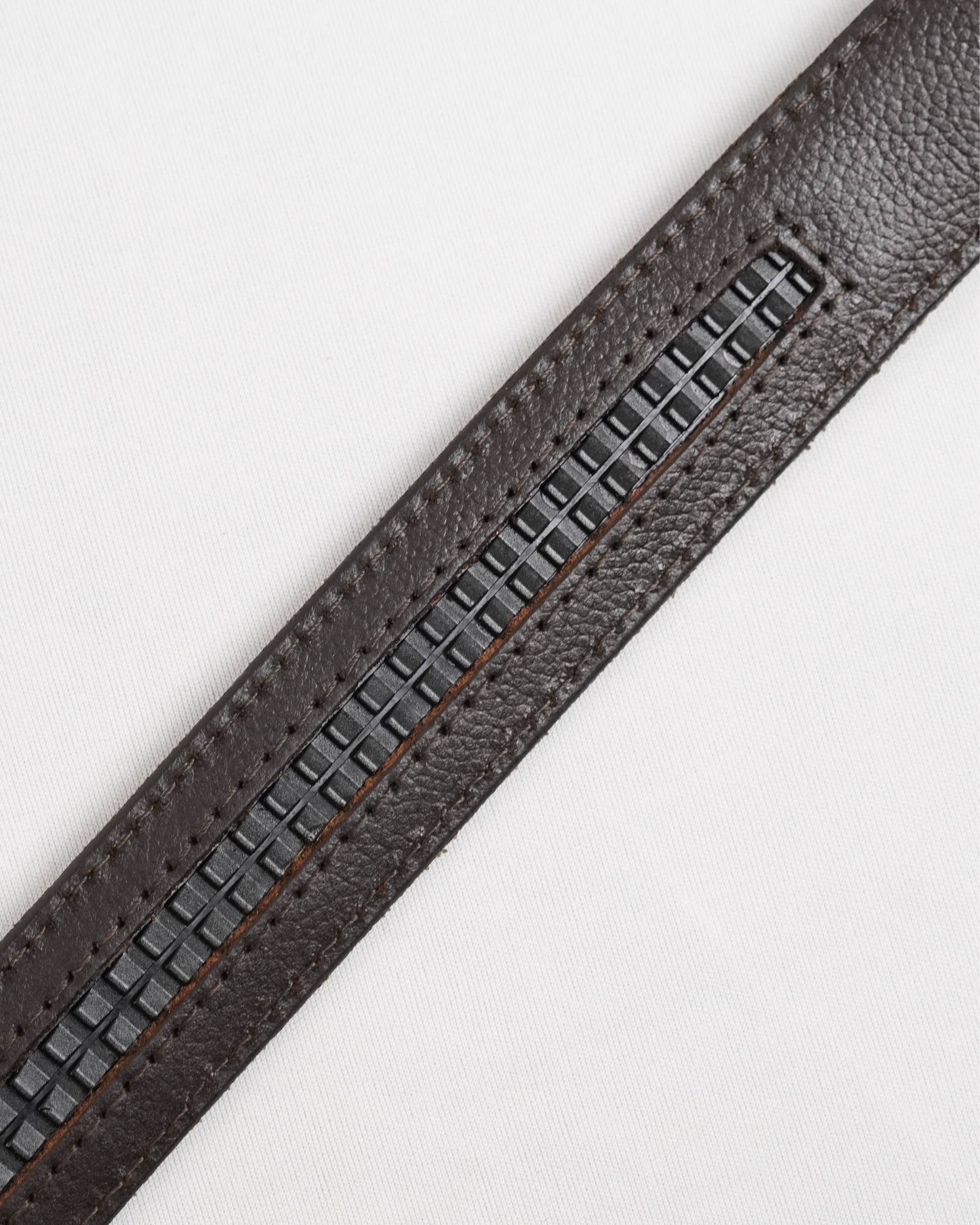 Oxford Men's Original Leather Belt  (Brown & Tan Blend) - 28-44 - Image 9