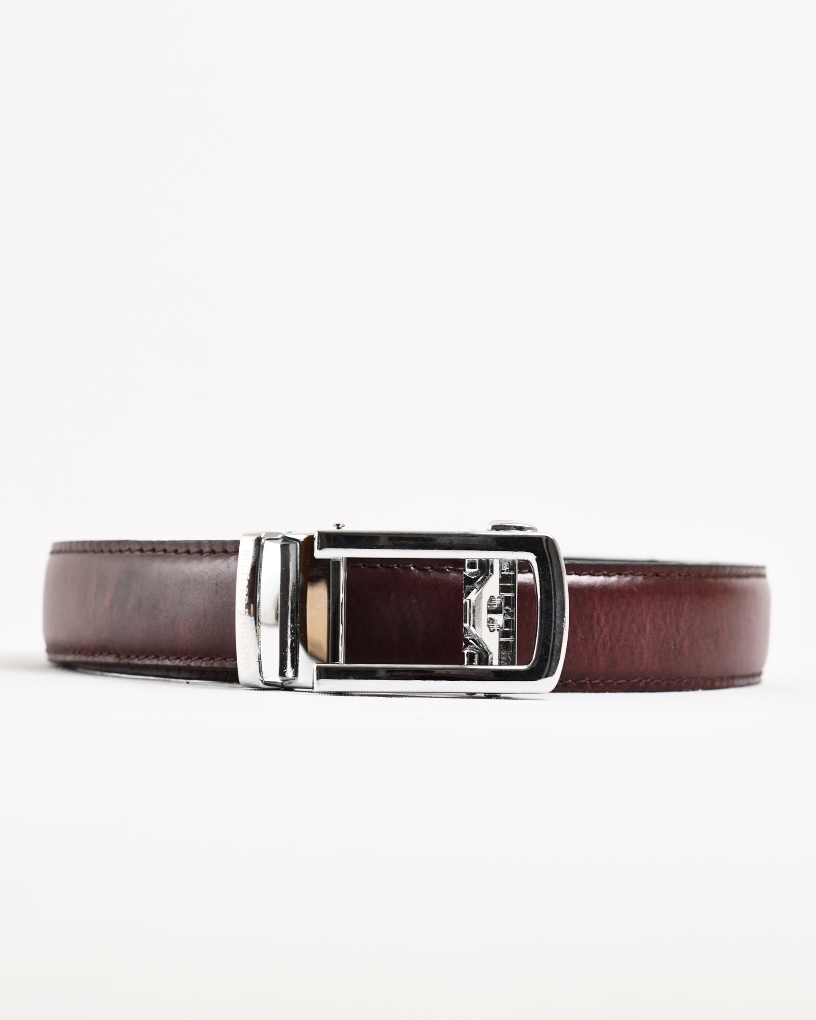 Oxford Men's Original Leather Belt  (Burgundy Blend) - 28-44 - Image 4