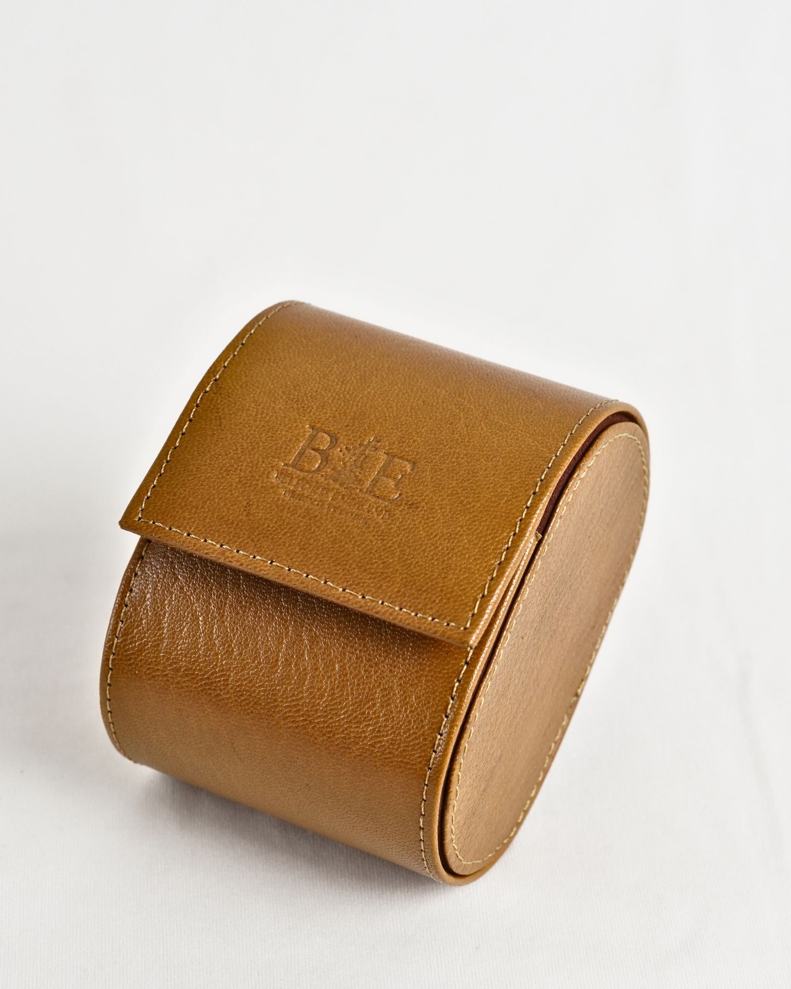 Bulgaria – Hand Crafted Original Leather Watch Box  (Rich Tan) - Image 4