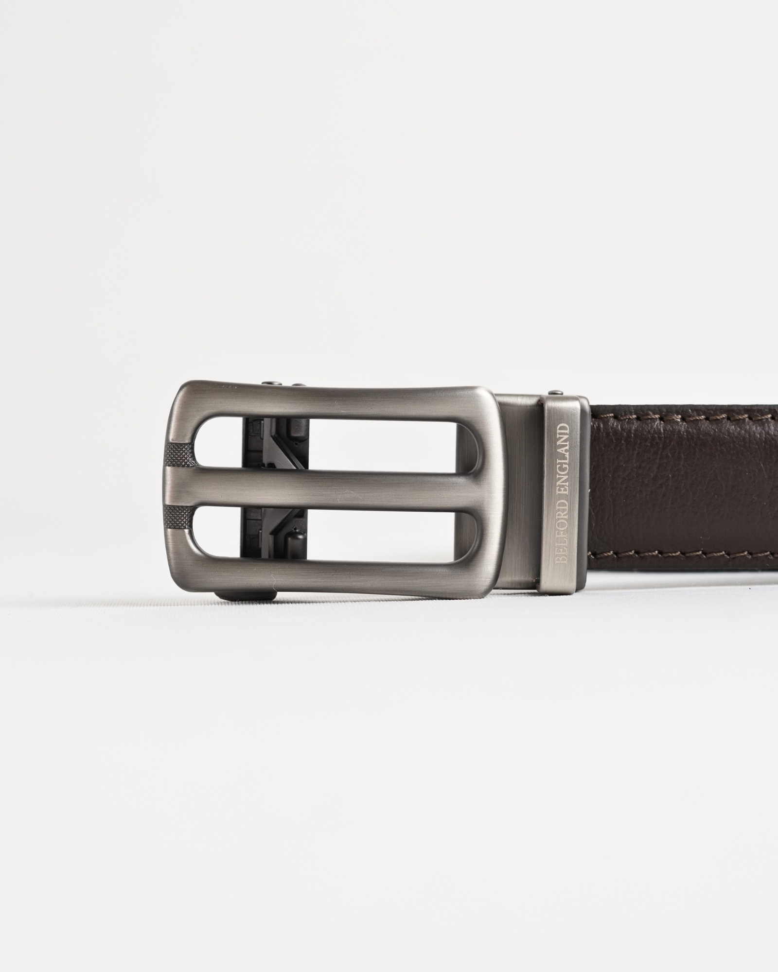 Manchester Men's Original Leather Autolock Belt (Brown) - 28-44 - Image 4