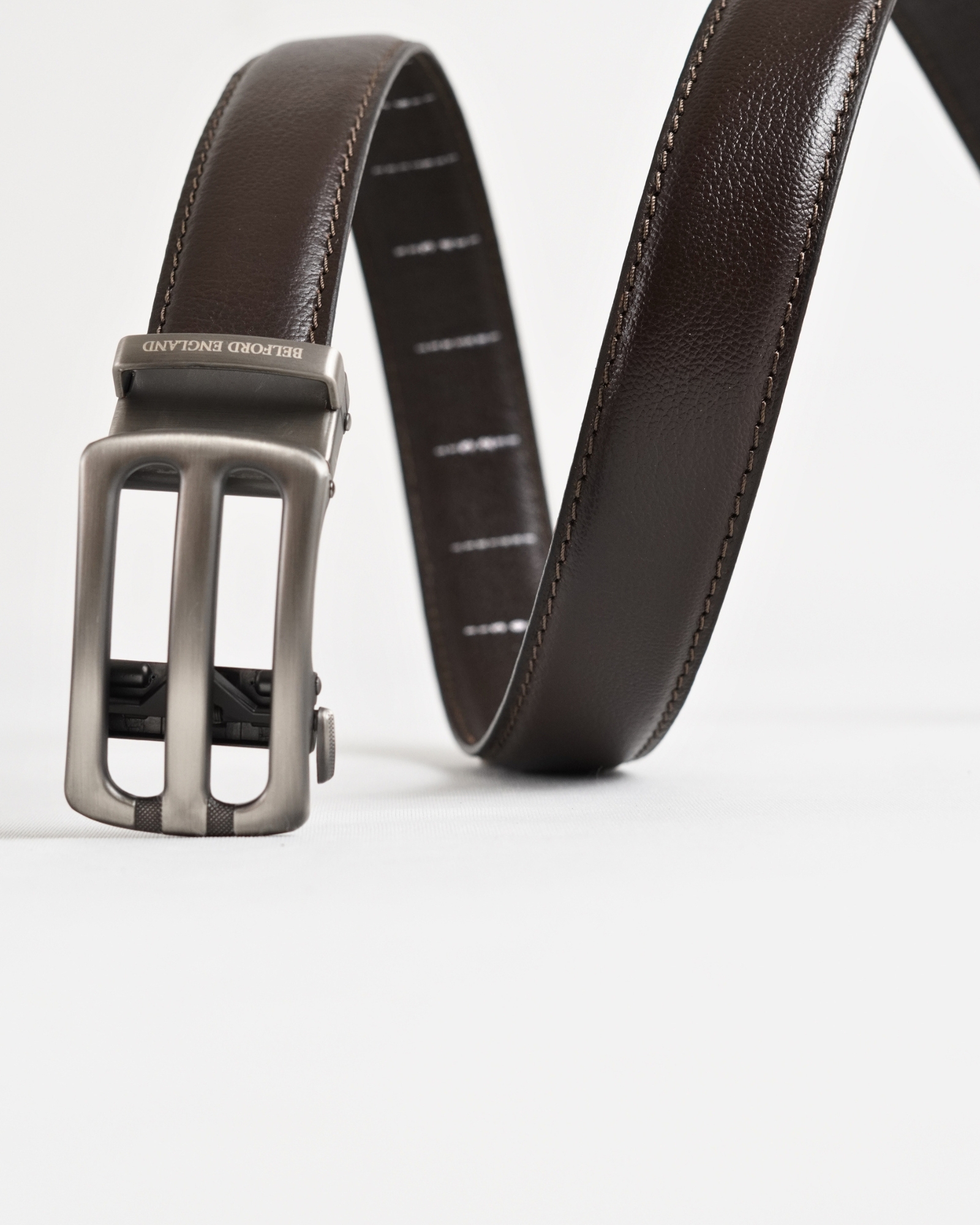 Manchester Men's Original Leather Autolock Belt (Brown) - 28-44 - Image 6