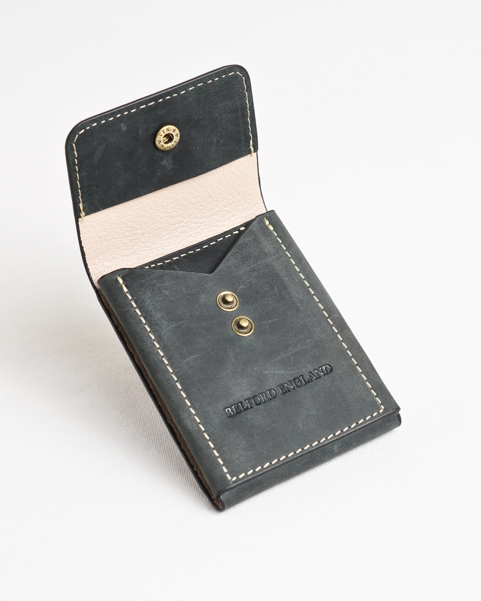 Milton - Men’s Original Leather Minimalist Wallet (Rugged Green) - Image 5
