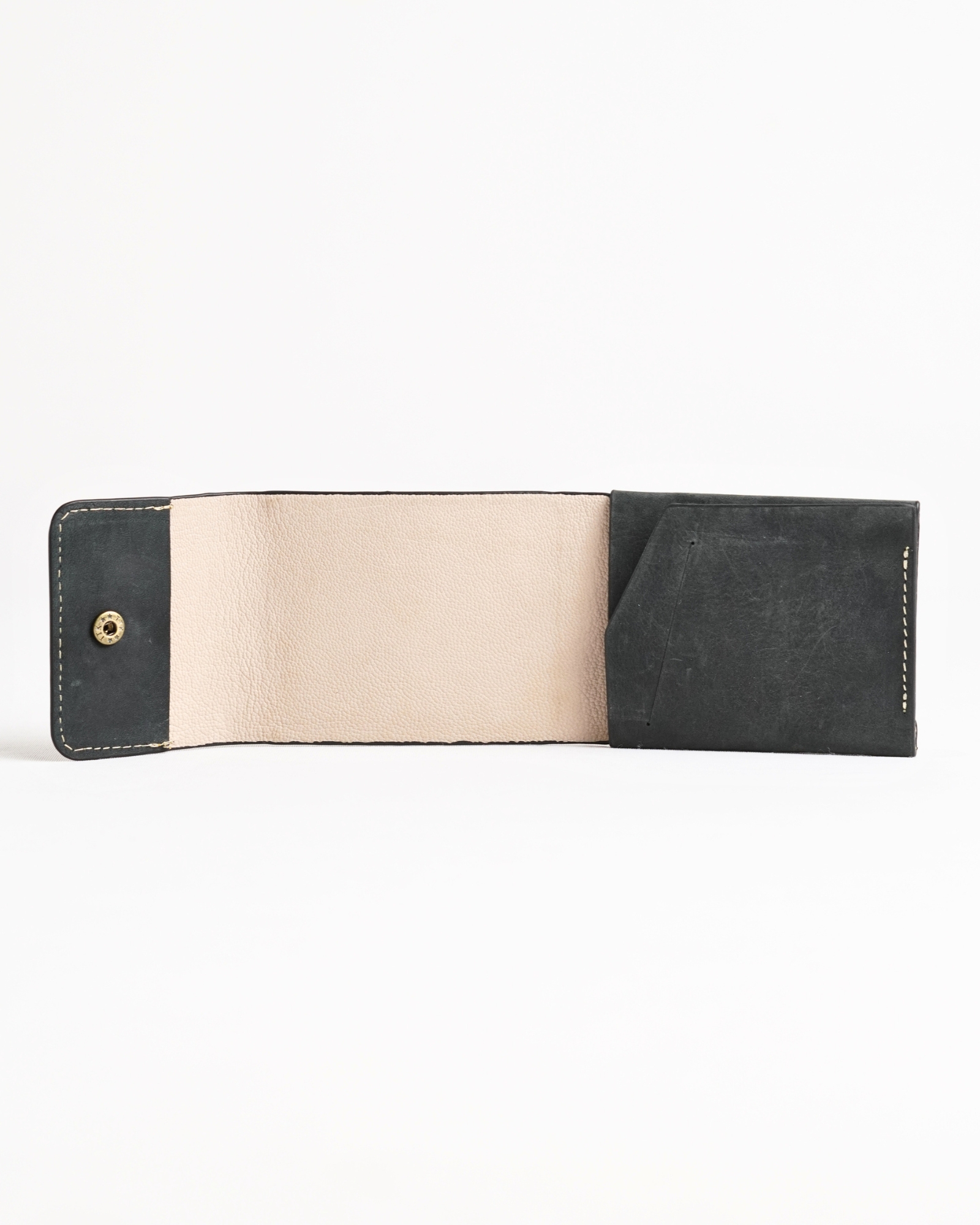 Milton - Men’s Original Leather Minimalist Wallet (Rugged Green) - Image 7