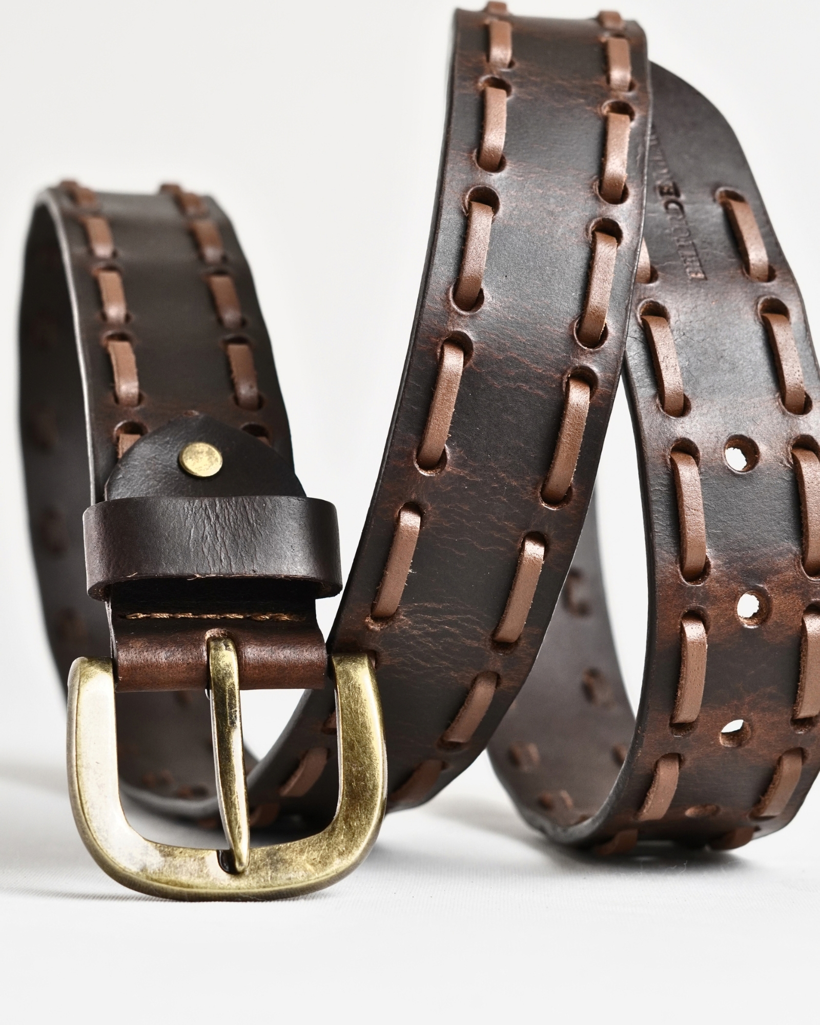 Great Britain - Men's Original Leather Belt  (Vintage Brown) - 28-44 - Image 2
