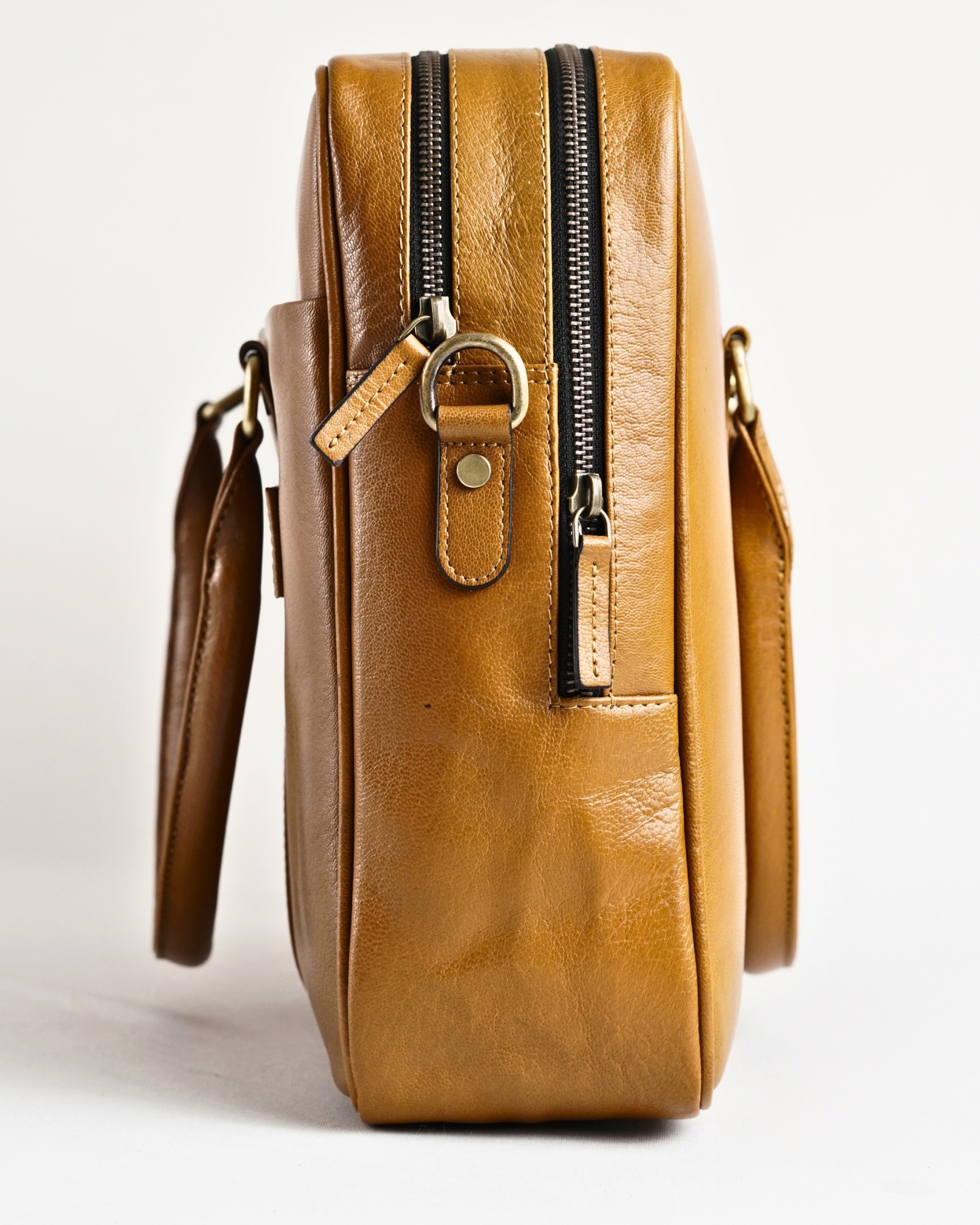 Executive Men's 100% Original Leather Large Briefcase - Rich Tan - Image 3