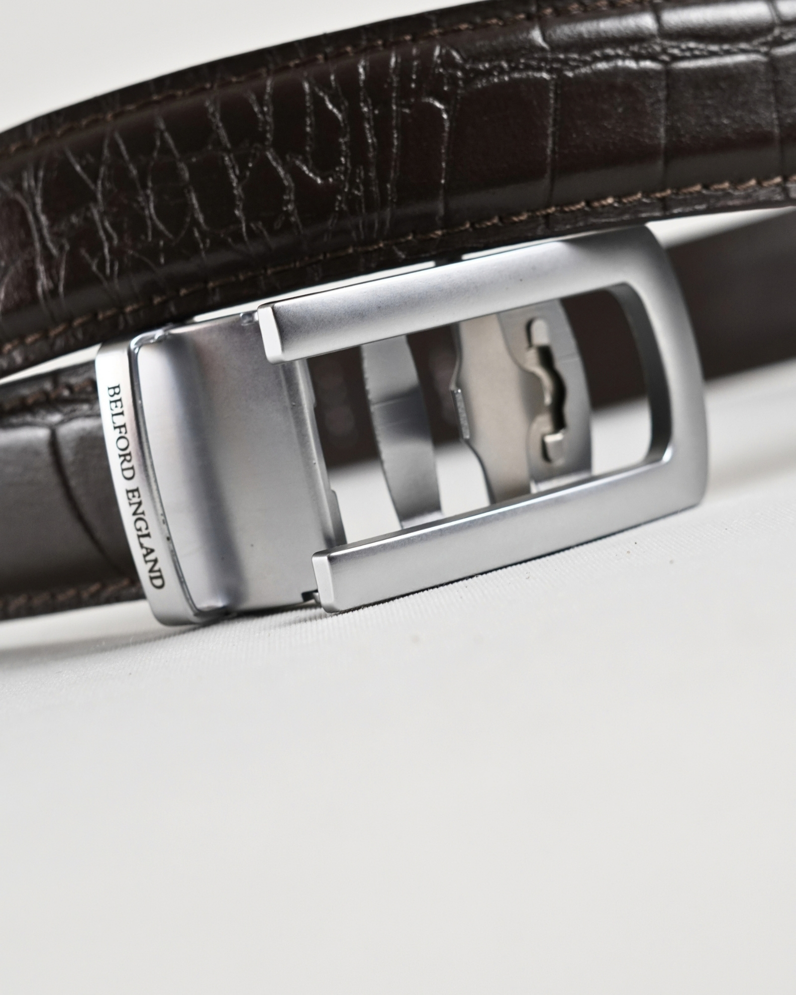 Oxford Men's Original Leather Belt  (Croco Brown) - 28-44 - Image 4