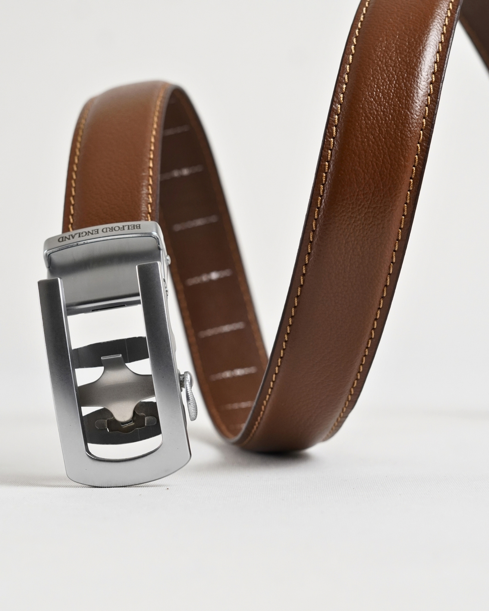 Oxford Men's Original Leather Belt  (Tan) - 28-44 - Image 5
