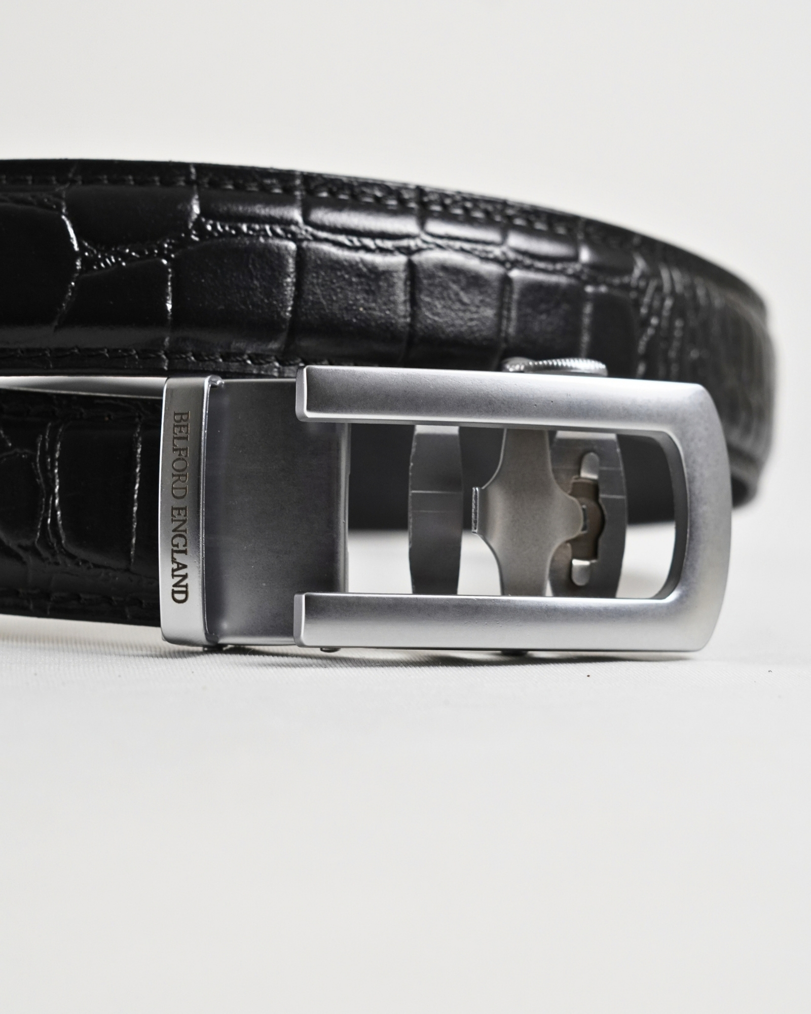 Oxford Men's Original Leather Belt  (Croco Black) - 28-44 - Image 6