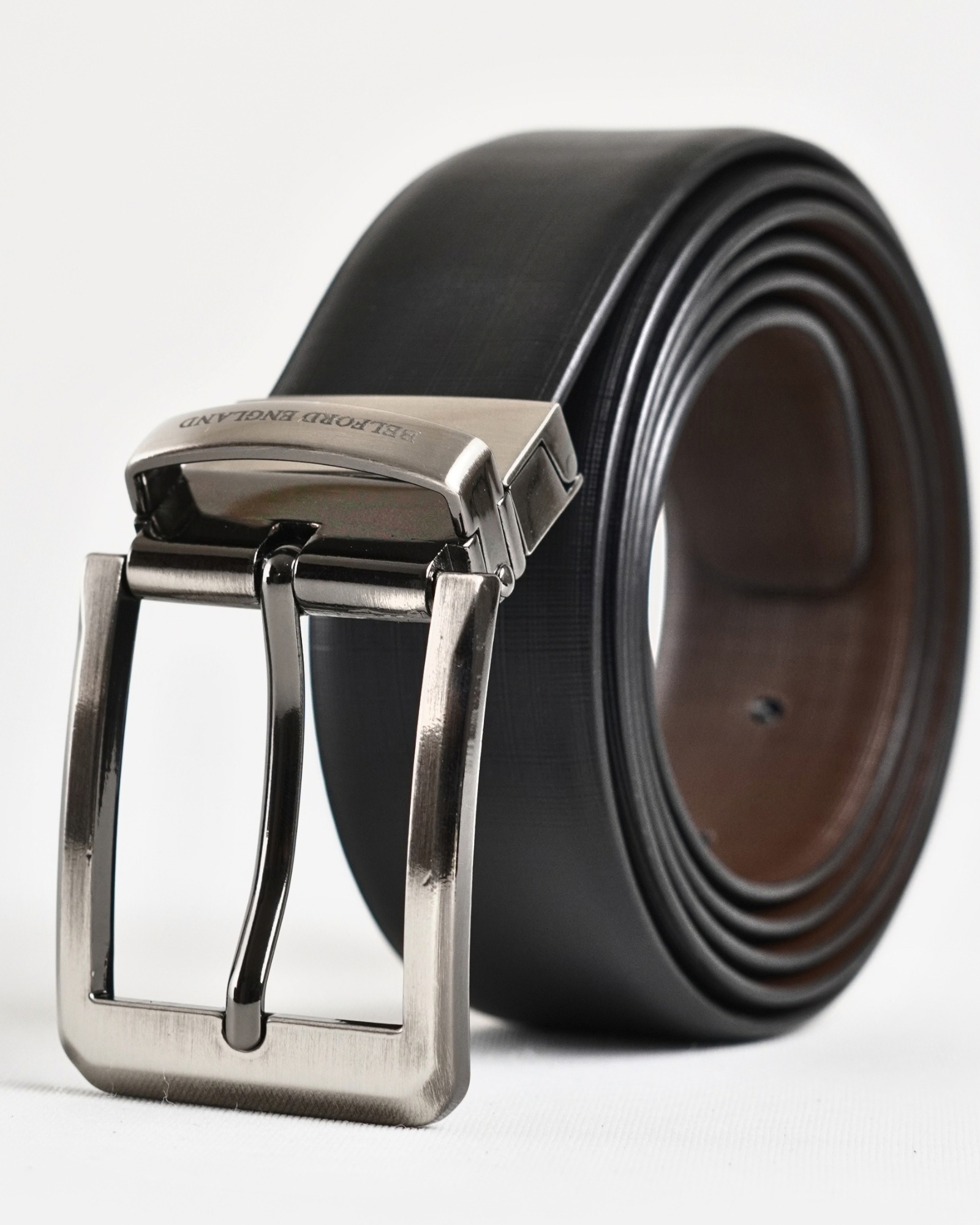Saffiano Men's Original Leather Belt  Reversible (Black & Brown) - 28-44 - Image 6