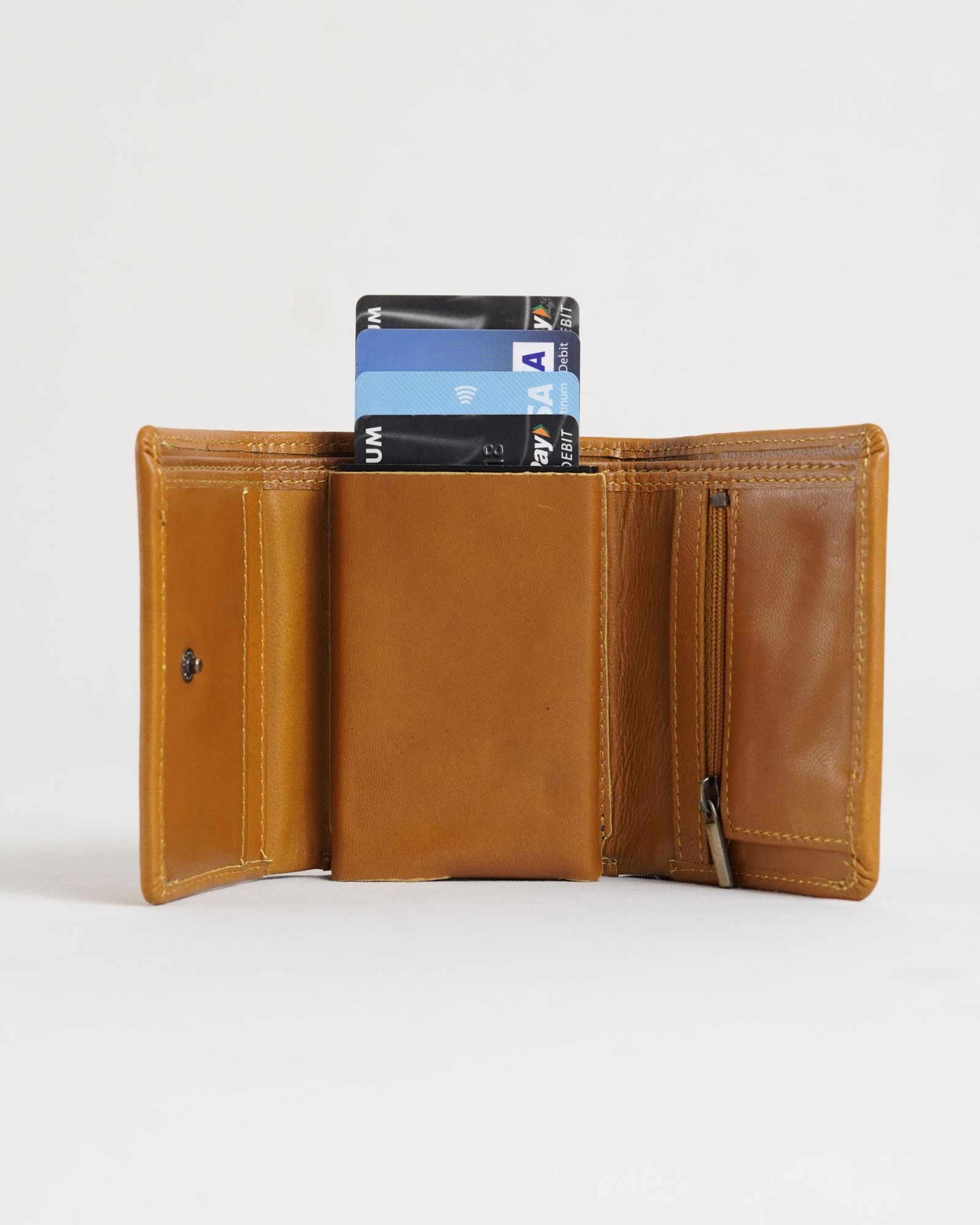 Detroit - Men’s Original Leather [Smart Card Pop UP] Wallet (Rich Tan) - Image 4