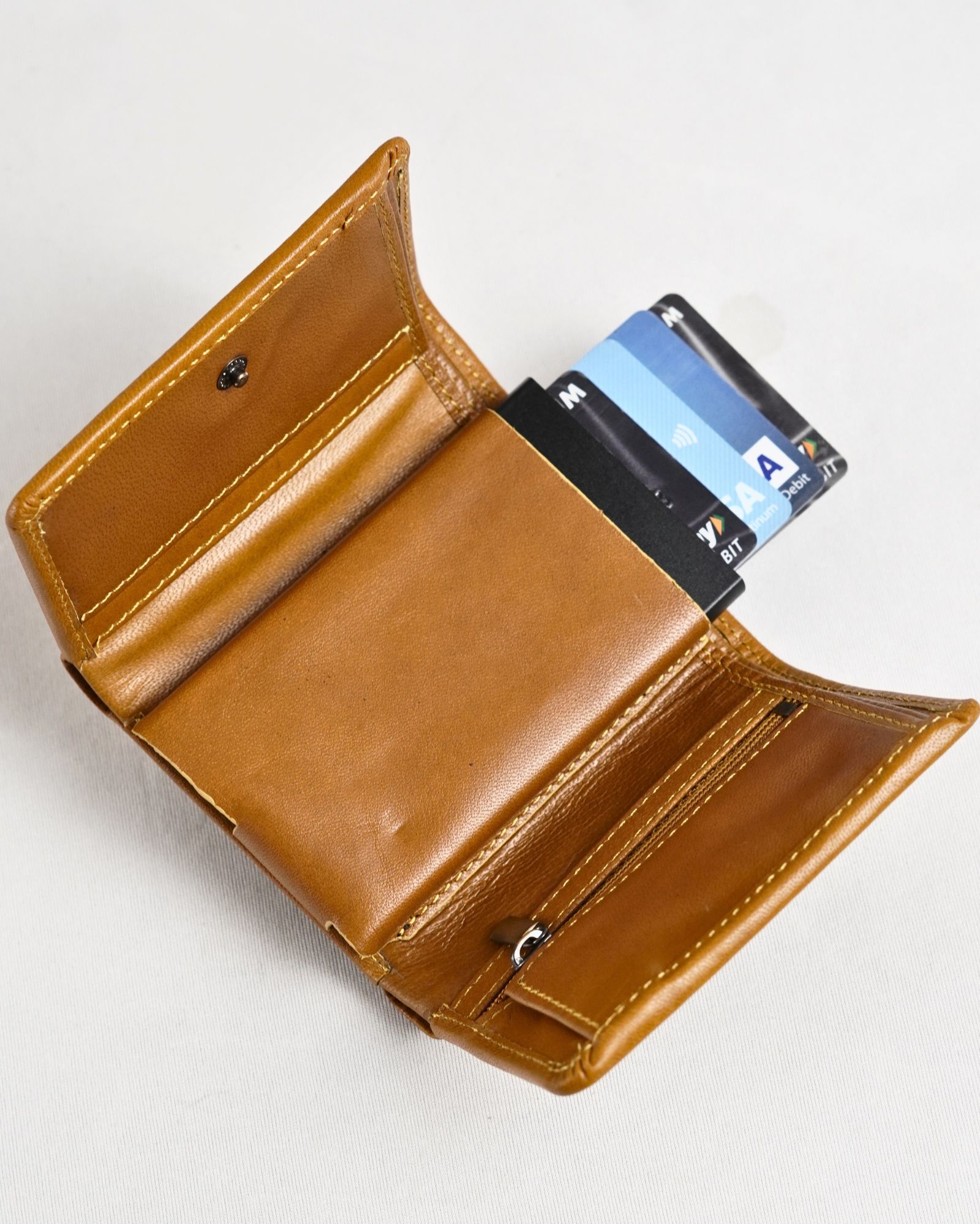 Detroit - Men’s Original Leather [Smart Card Pop UP] Wallet (Rich Tan) - Image 5