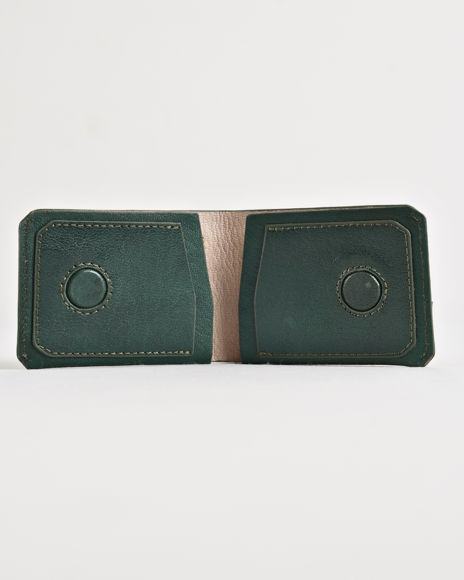 Rome (Minimalist) - Men’s Original Leather Wallet (Lux Green) - Image 4