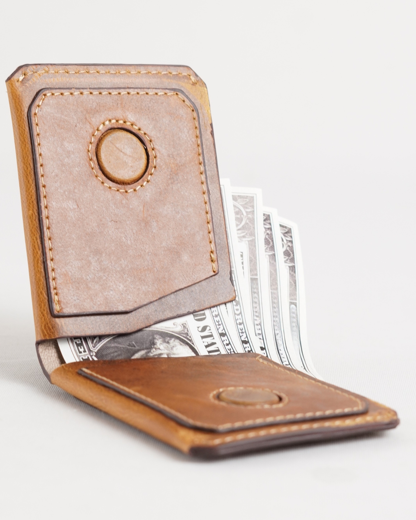 Rome (Minimalist) - Men’s Original Leather Wallet (Robust Brown) - Image 3