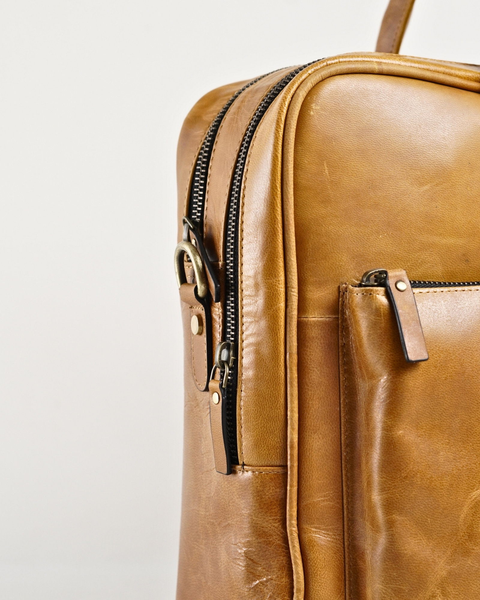 Crown Edition - Men's Original Leather Briefcase (Rich Tan) - Image 6