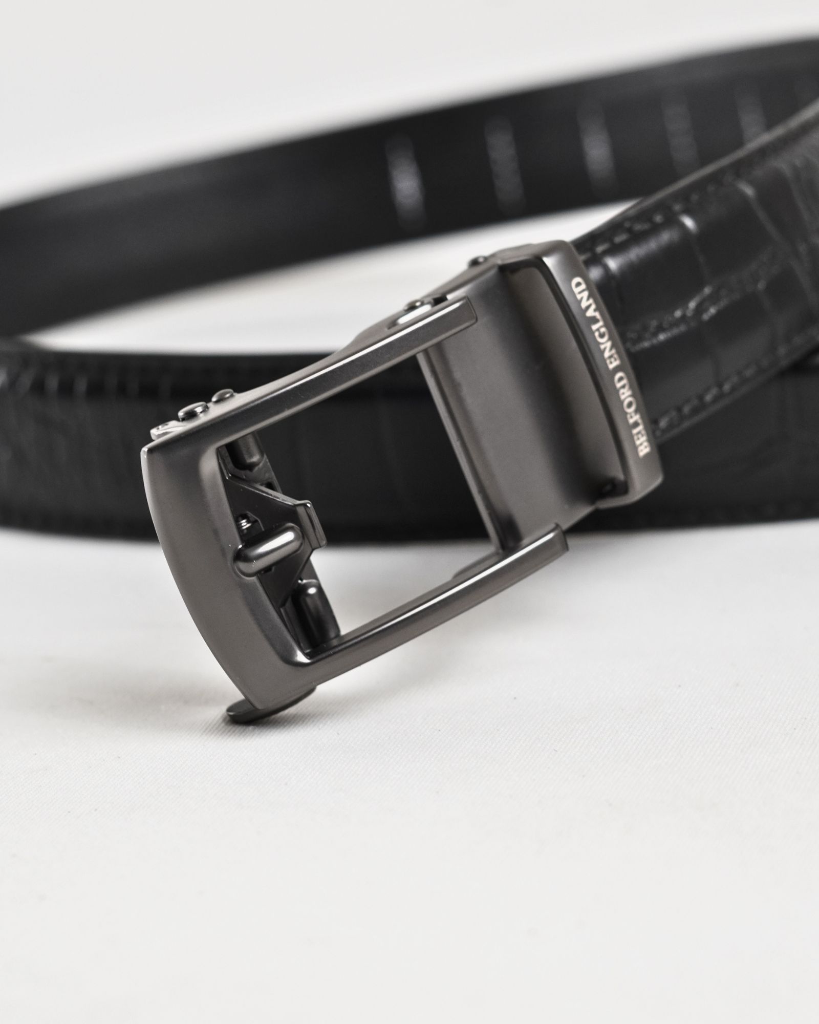 Norwich  Men's Original Leather Belt  (Croco Black)  28-44 - Image 4