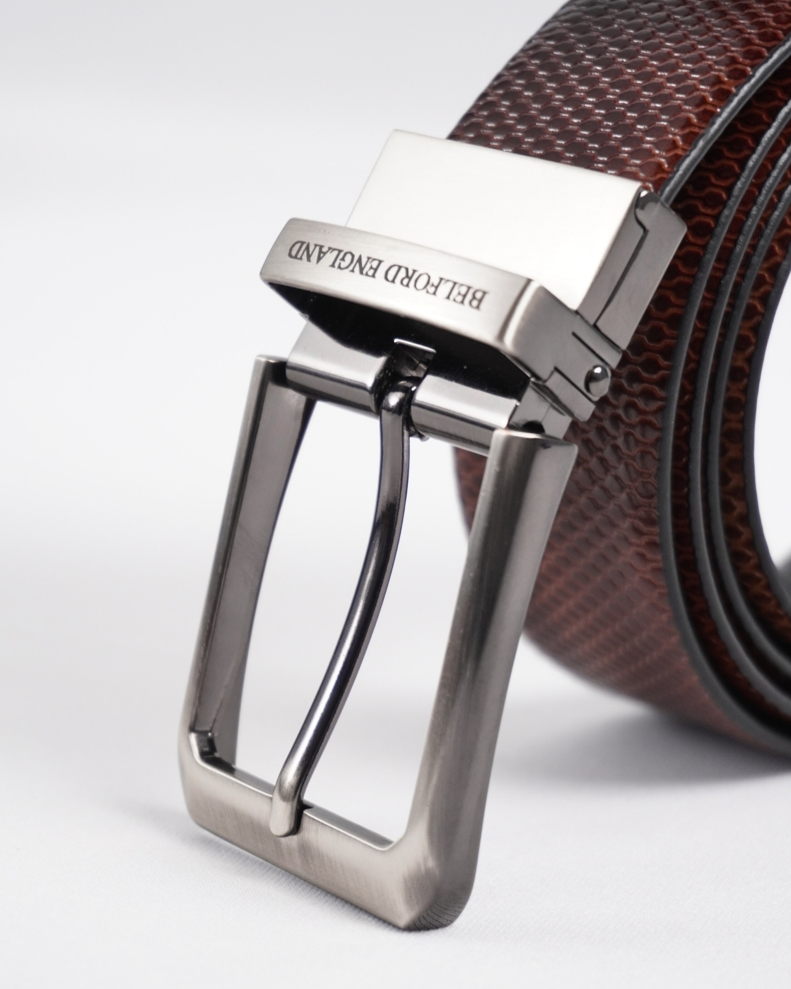 Arsenal Men's Original Leather Belt  Reversible (Black & Brown) - 28-44 - Image 5