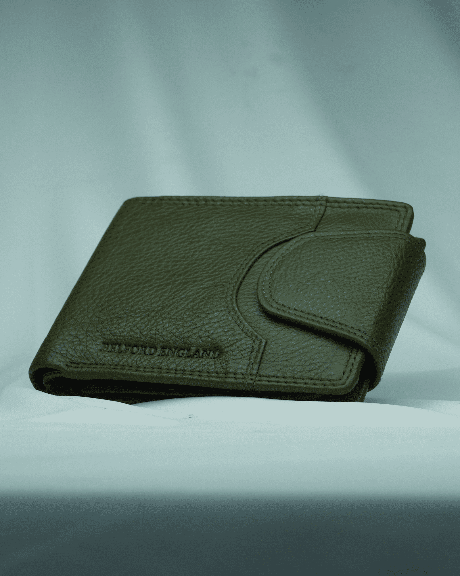 Commando Men’s ORIGINAL LEATHER Wallet | RFID PROTECTED (Military Green) - Image 5