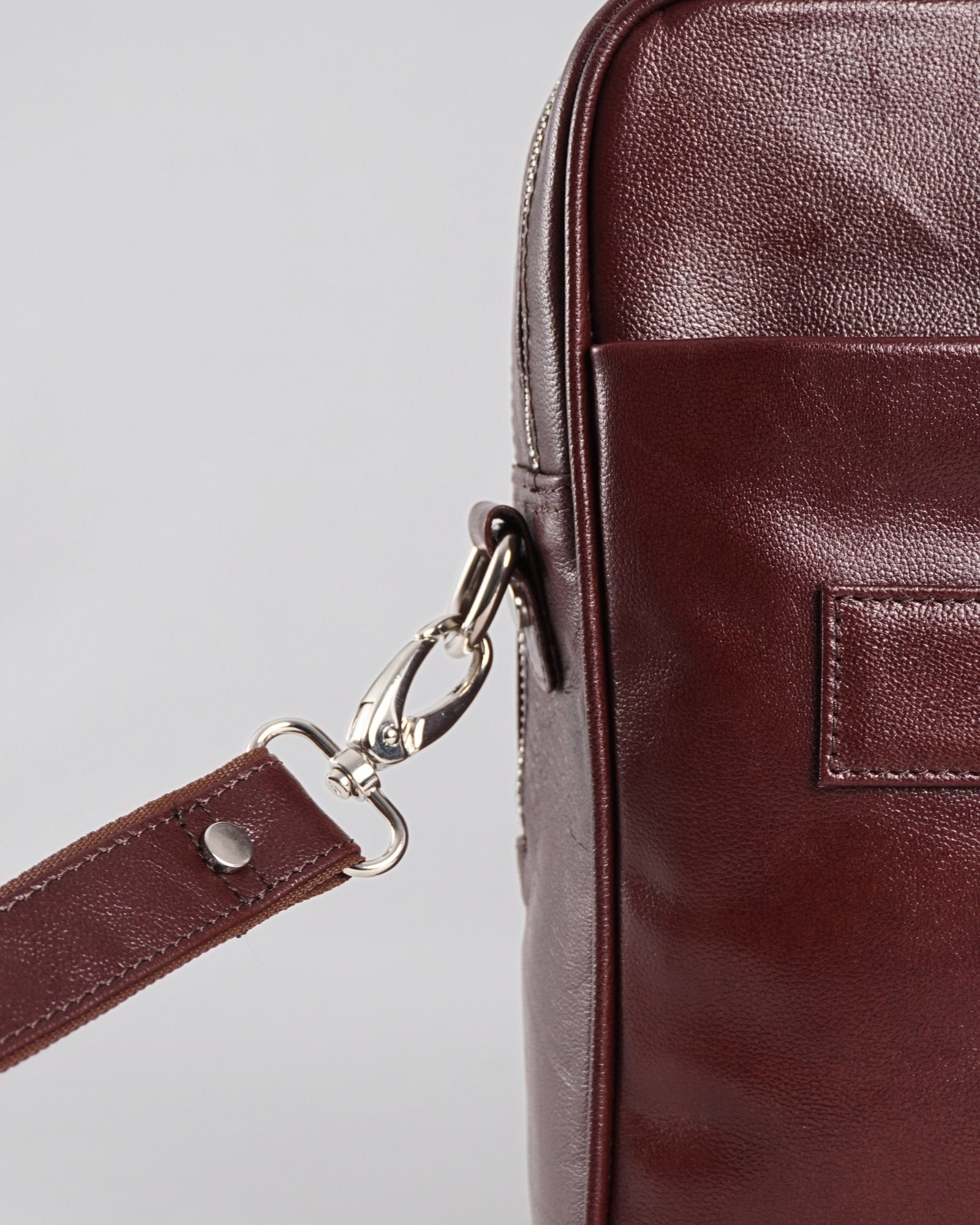 Executive Men's 100% Original Leather Large Briefcase - Rich Brown - Image 6