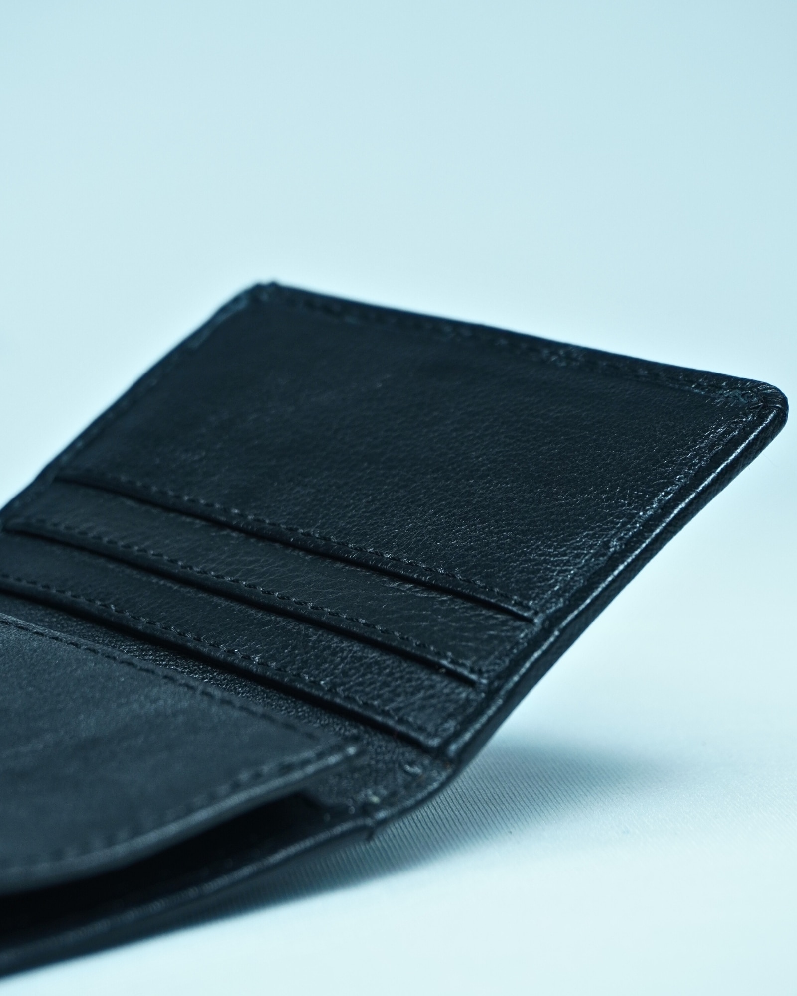 Doncaster - Men’s Original Leather (Sleek Design Wallet) - Black - Image 2