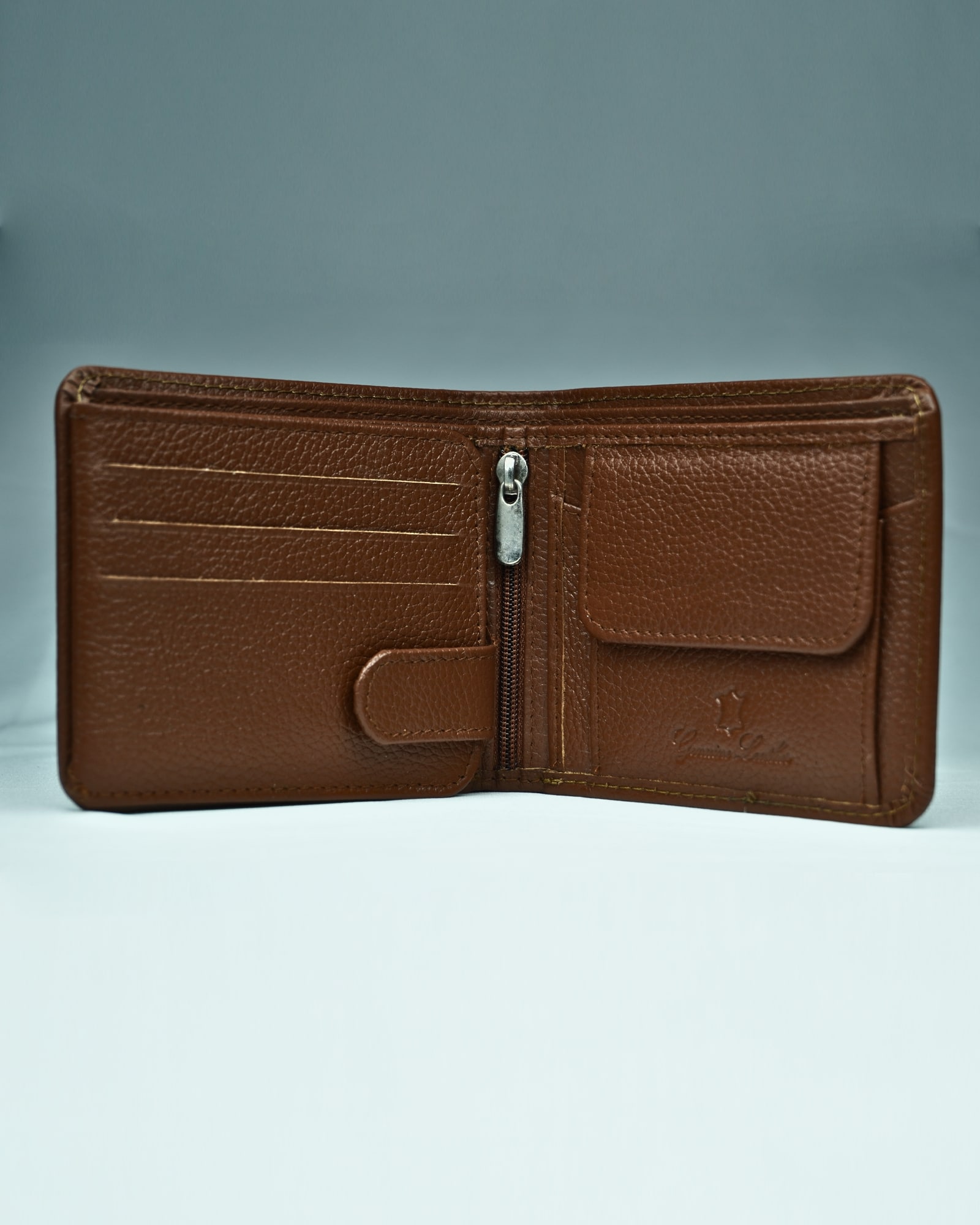 Harley Men’s Original Leather Wallet (Brown) - Image 2