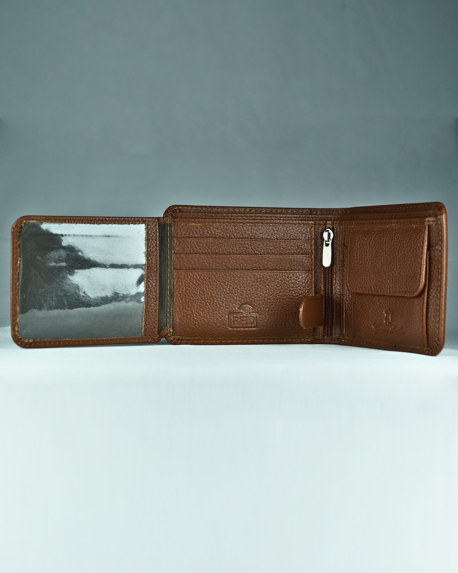 Harley Men’s Original Leather Wallet (Brown) - Image 3