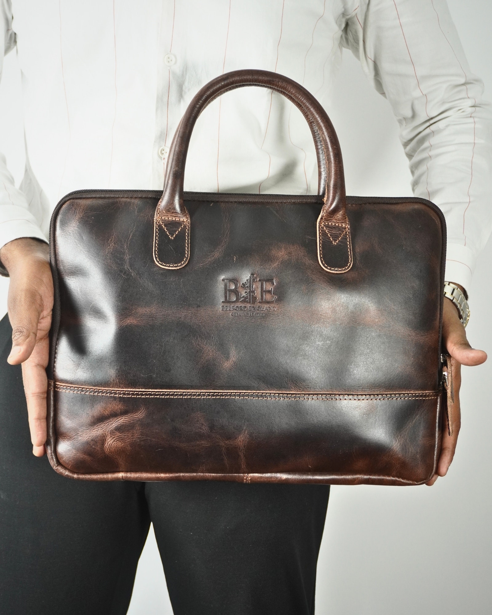 Executive Sleek Series - Men's Original Leather Laptop Bag (Dark Brown) - Image 2