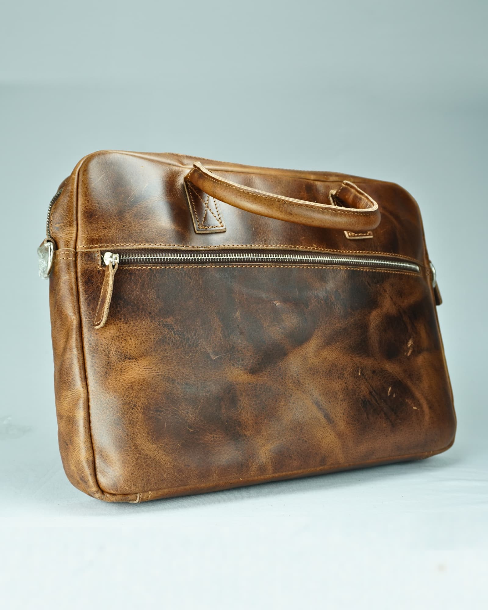 Executive Men's Original Leather Laptop Bag (Vintage Brown) - Image 2
