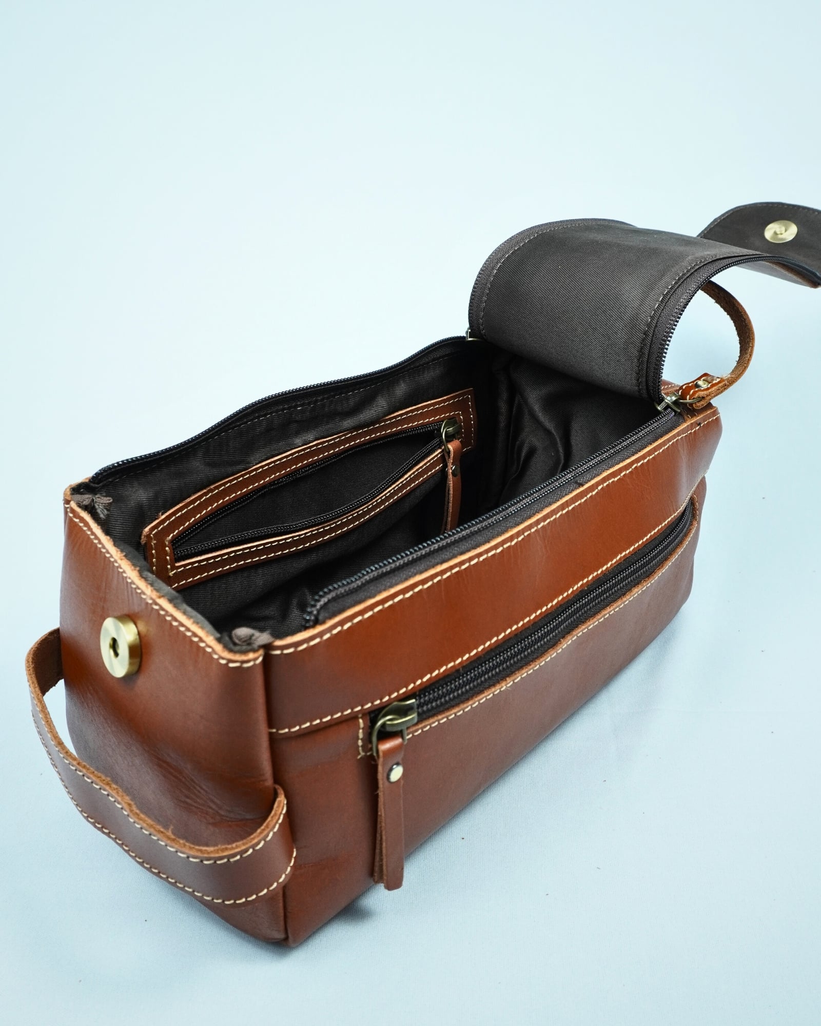 Japan - Original Leather Dopp Kit (Tan) - Image 3
