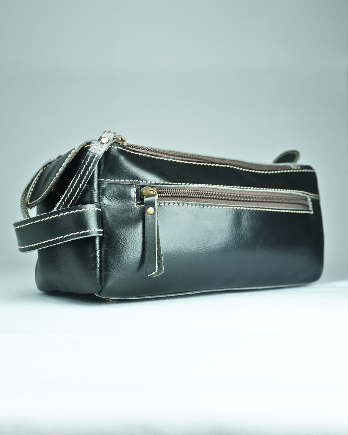 Mike - Original Leather Dopp Kit (Black) - Image 2
