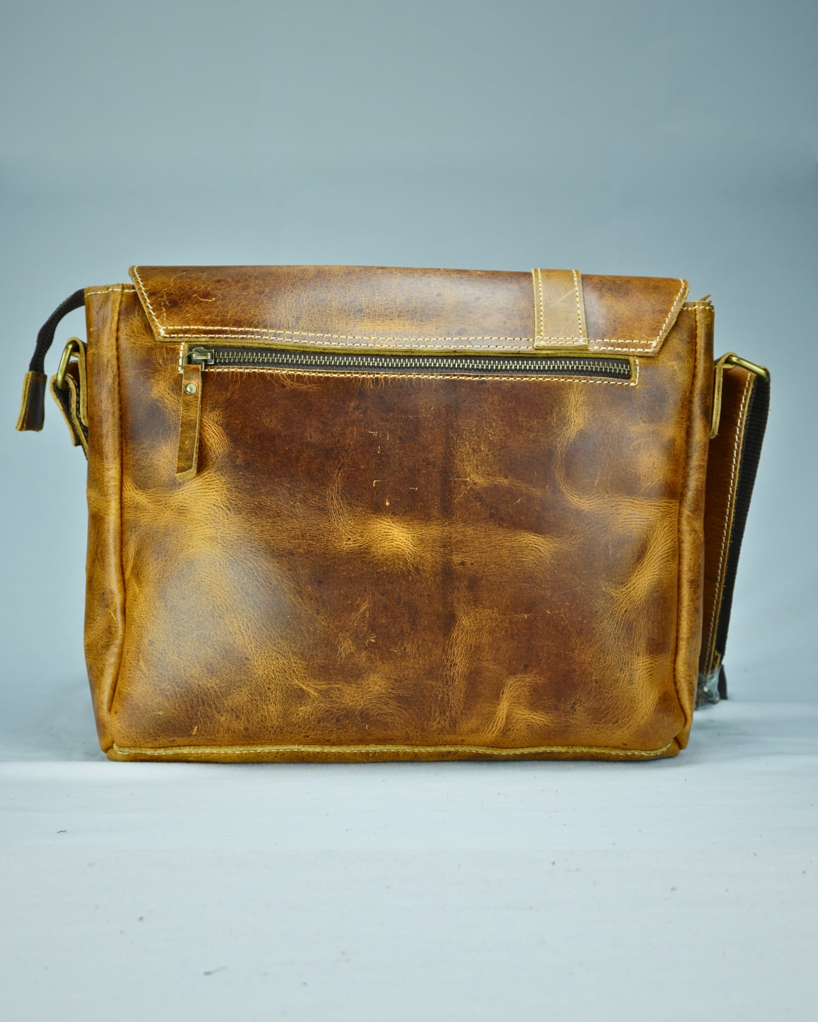PortoBello - Stylish Men's Original Leather Laptop Crossbody Bag (Tan) - Image 2