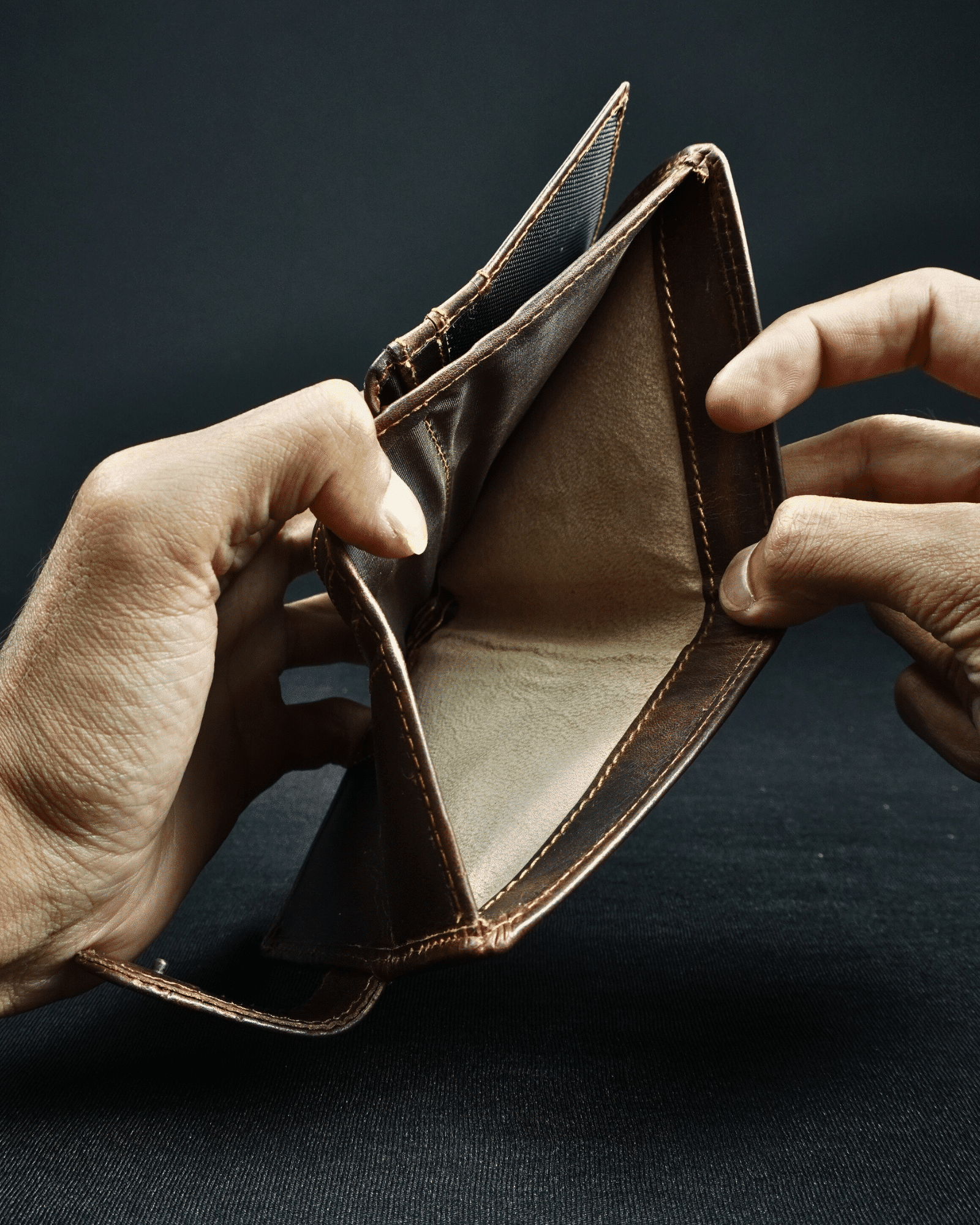 Braxton- Men’s Original Leather Wallet (Vintage Brown) - Image 11