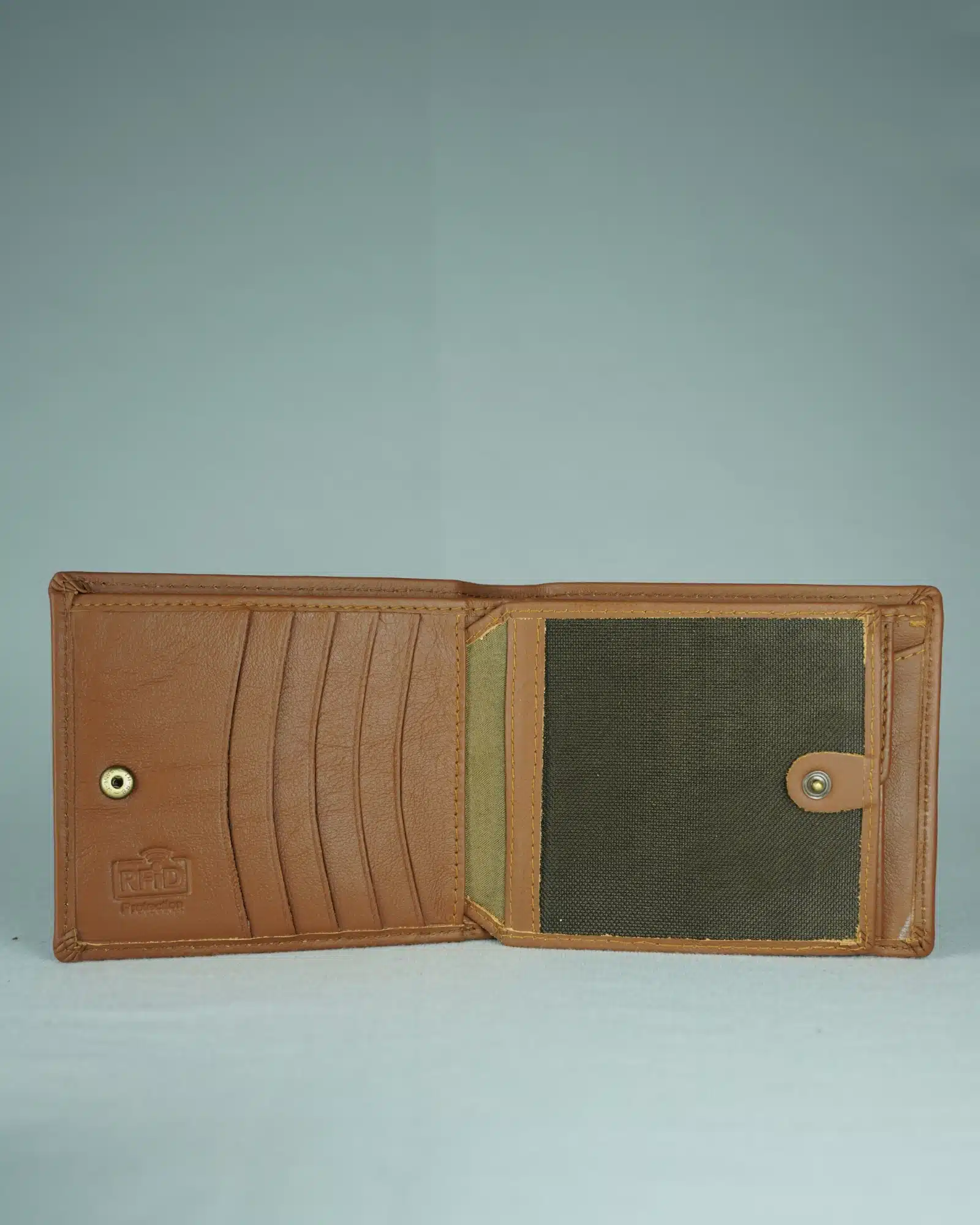 Chester - Men’s Original Leather Wallet (With 10 Card Slots) - Tan