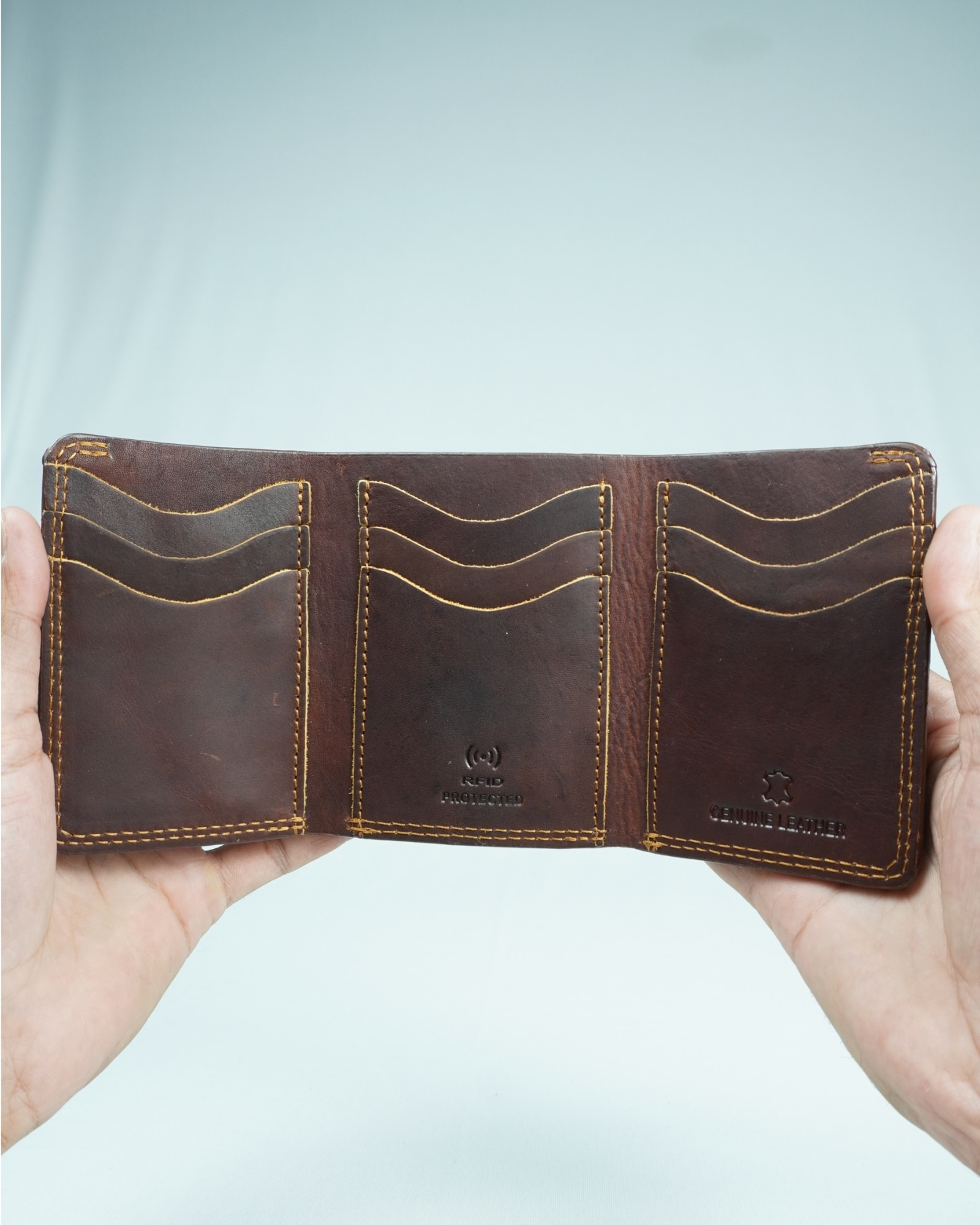 Enfield - Men’s Original Leather Tri-Fold Wallet (Vintage Brown) - Image 6