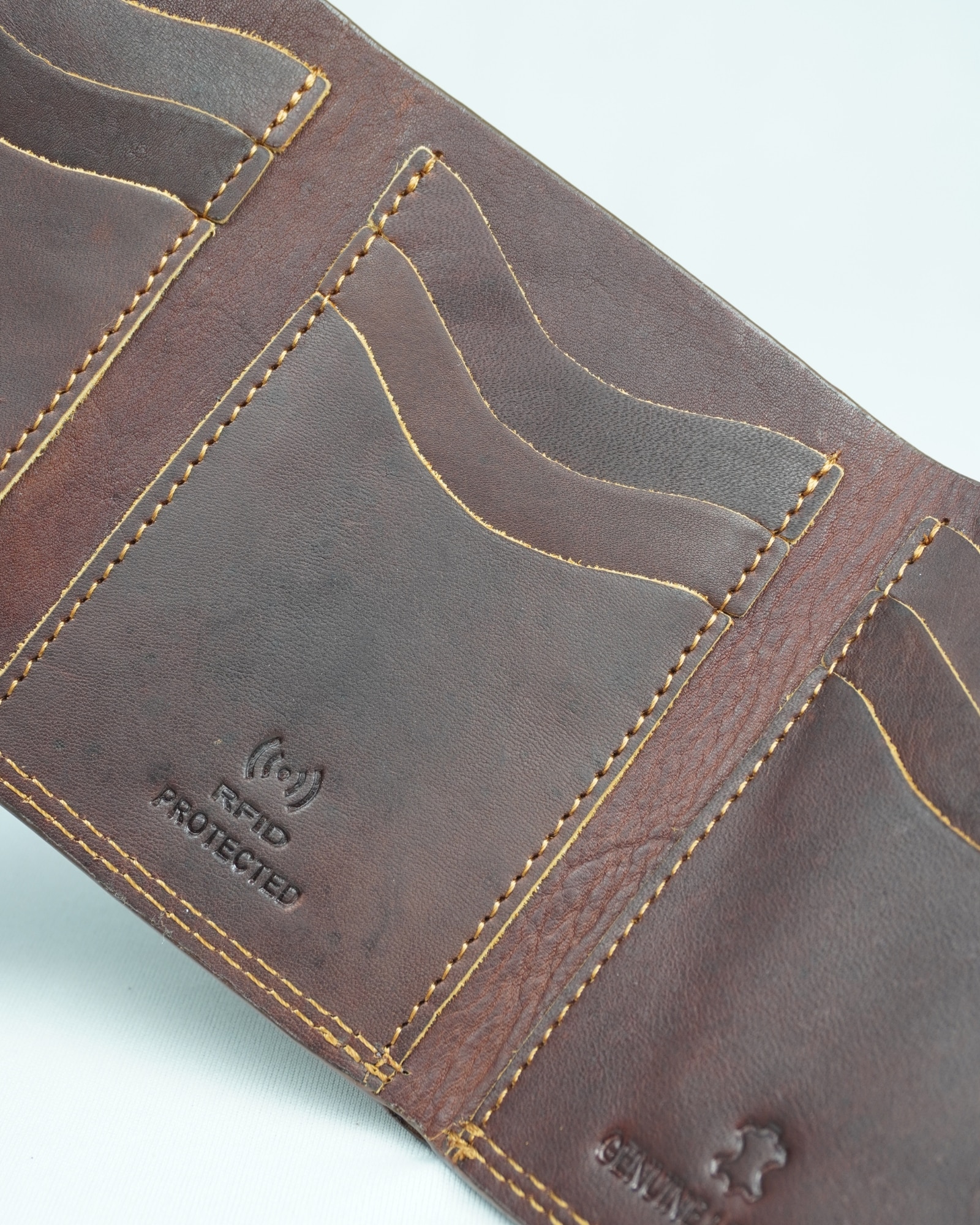 Enfield - Men’s Original Leather Tri-Fold Wallet (Vintage Brown) - Image 8