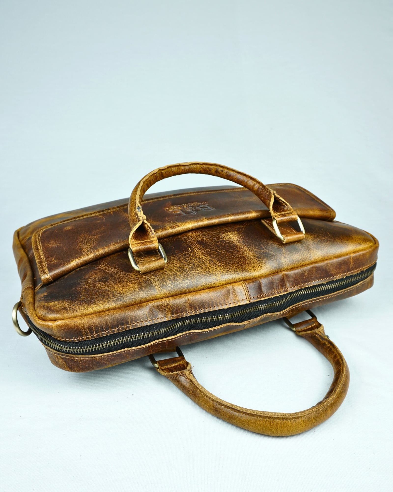Executive Men's Original Leather Laptop Bag (Vintage Tan) - Image 3