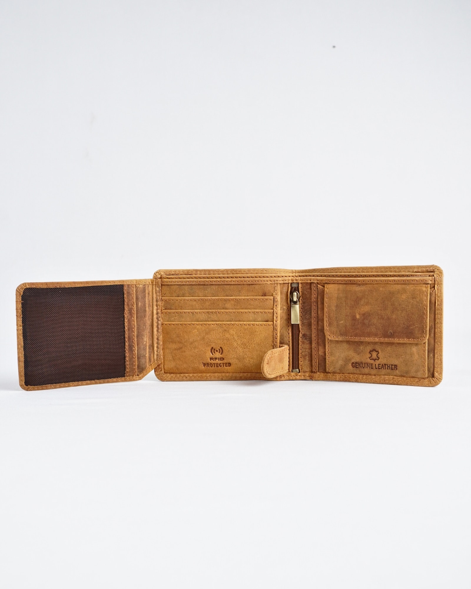 Cambridge Men’s Original Leather Wallet (Rugged Tan) - Image 4