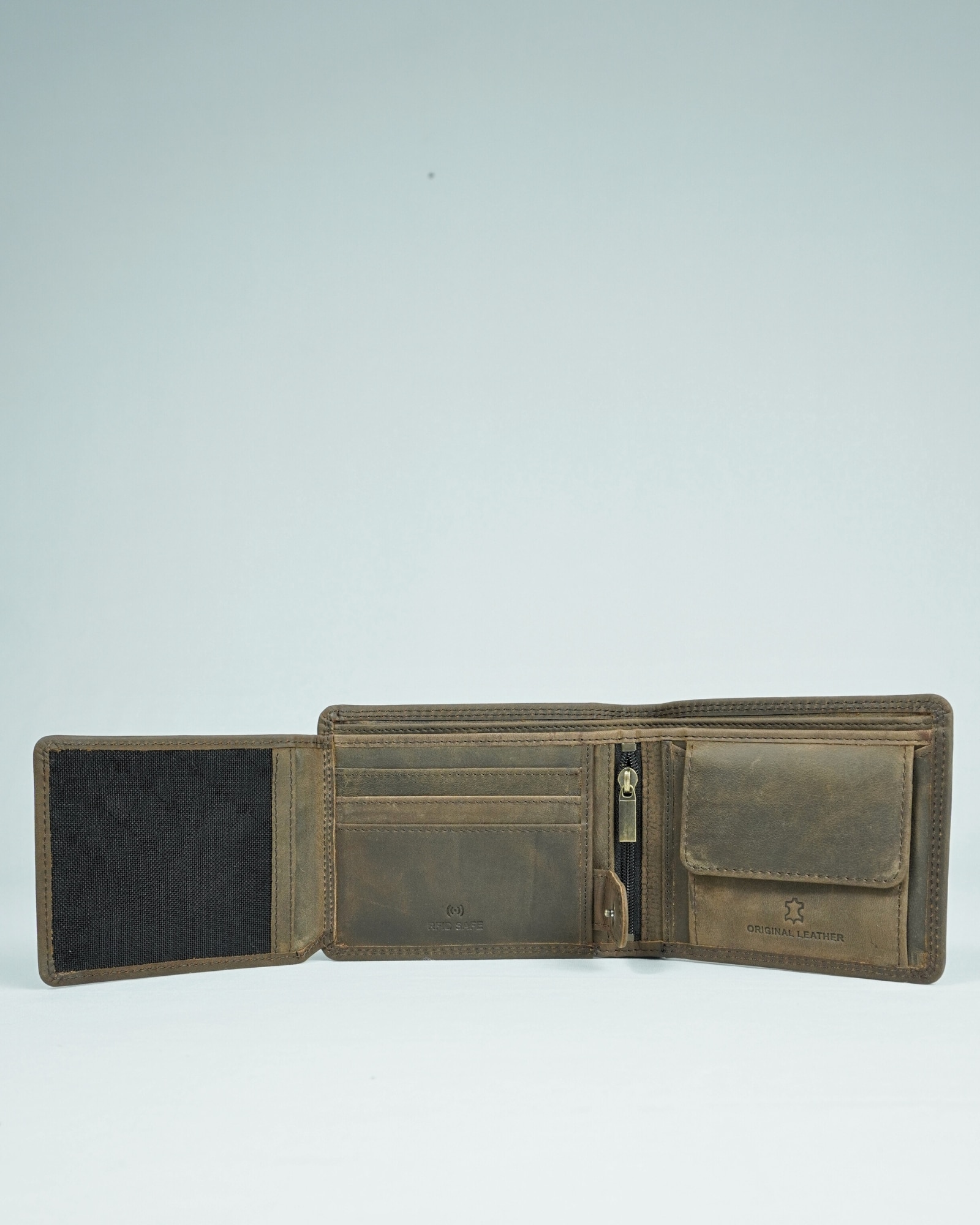 Cambridge Men’s Original Leather Wallet (Vintage Rustic Brown) - Image 3